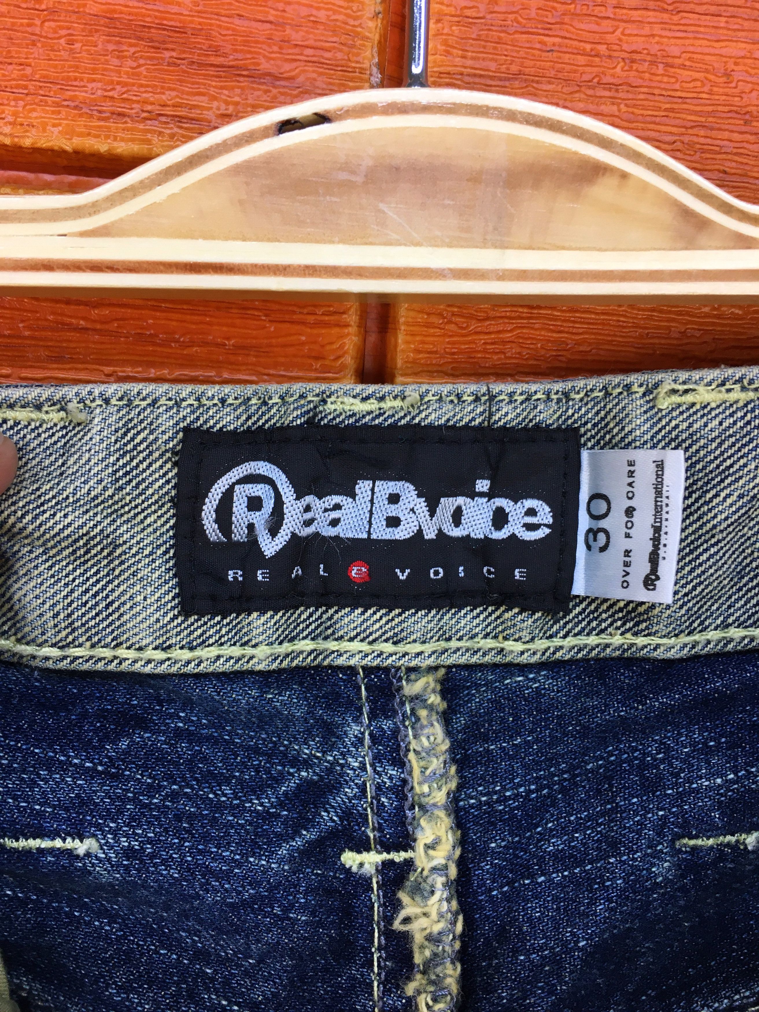 Japanese Brand REALBVOICE Paint Buckle Back Denim Jeans Size US 31 - 16 Thumbnail