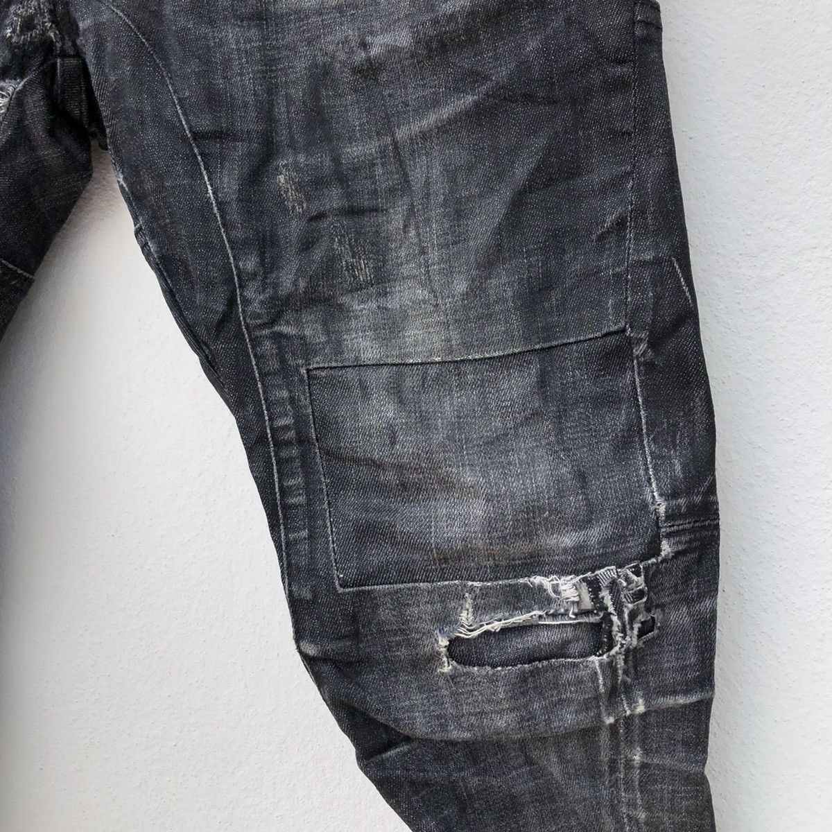 Dsquared2 DSQUARED2 DISTESSED DENIM SKINNY Size US 33 - 8 Thumbnail