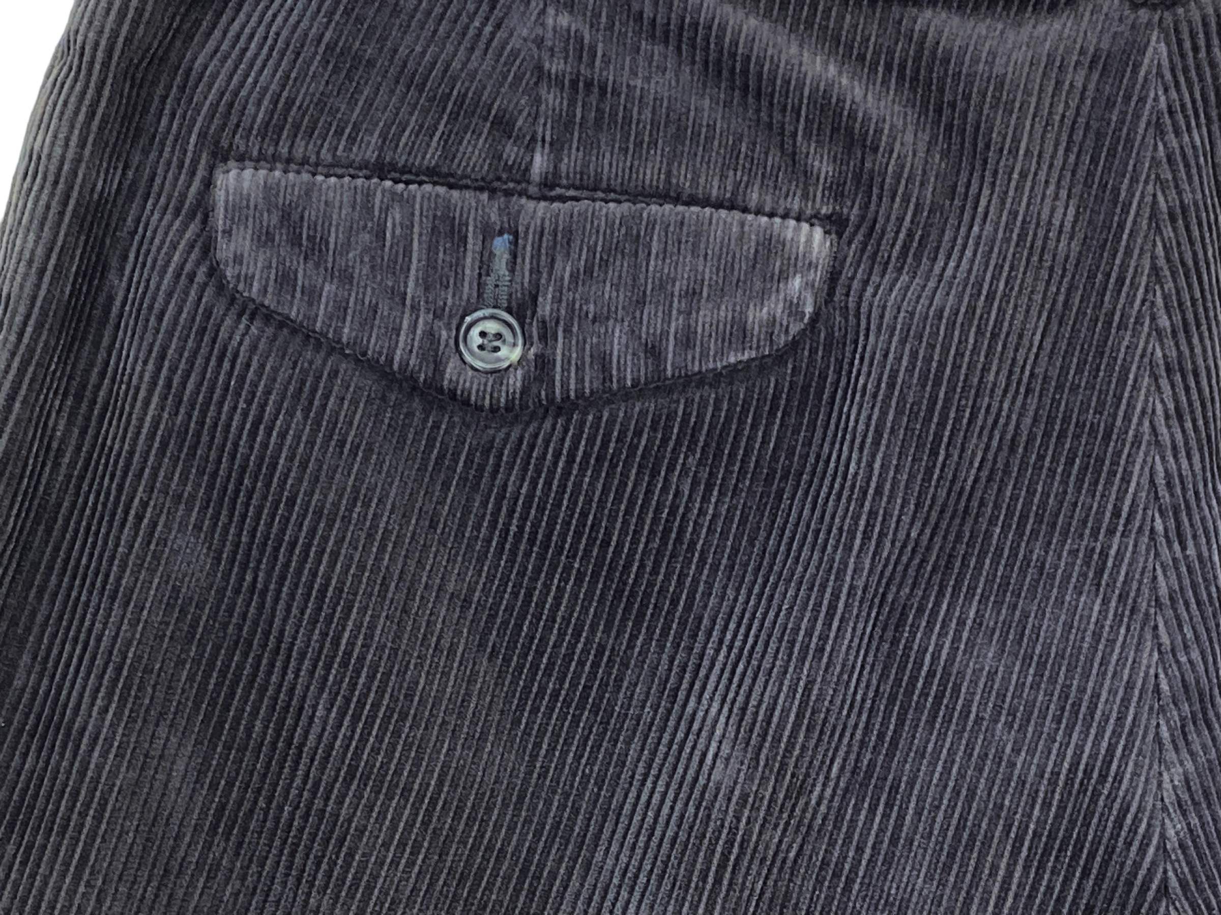 Levi's Levi’s Vintage Clothing 90s Corduroy Pants — Made in Japan Size US 34 / EU 50 - 13 Thumbnail