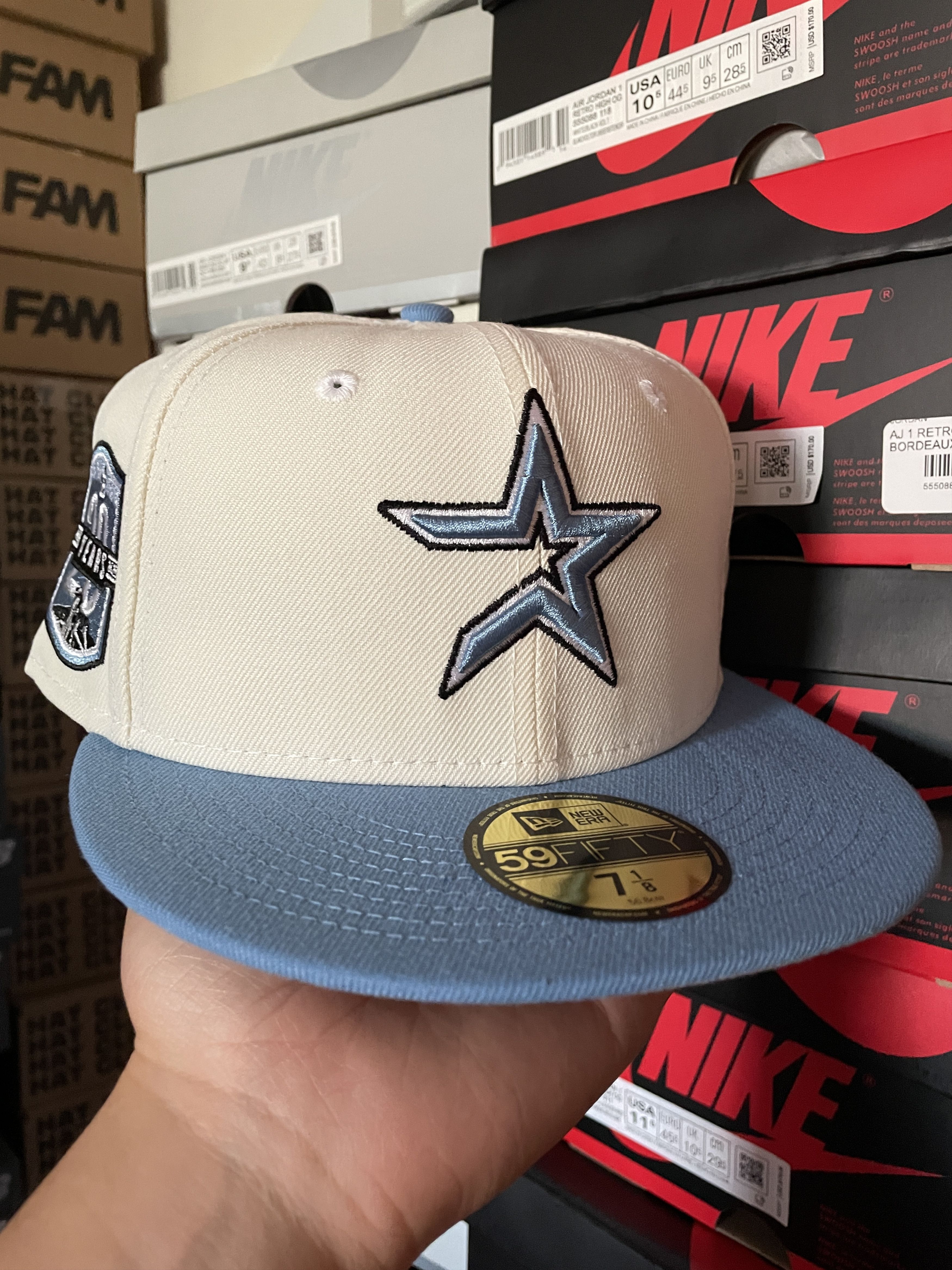 MLB × New Era 7 1/8 White Blue Houston Astros 20 Years Icy Cream Two Tone Size ONE SIZE - 1 Thumbnail