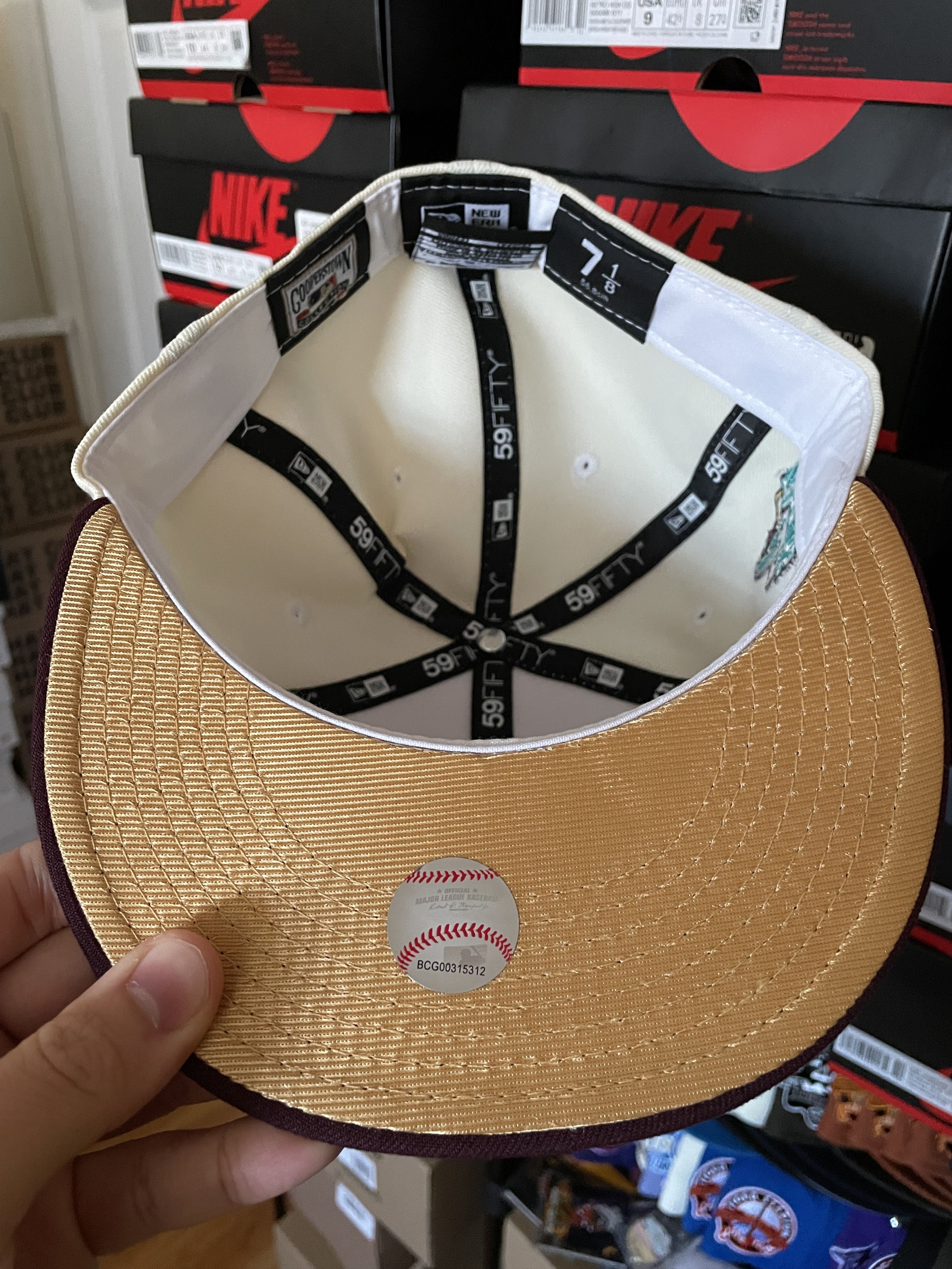 MLB × New Era White Maroon Arizona Diamondbacks 7 1/8 Two 2 Tone Hatclub Size ONE SIZE - 6 Thumbnail