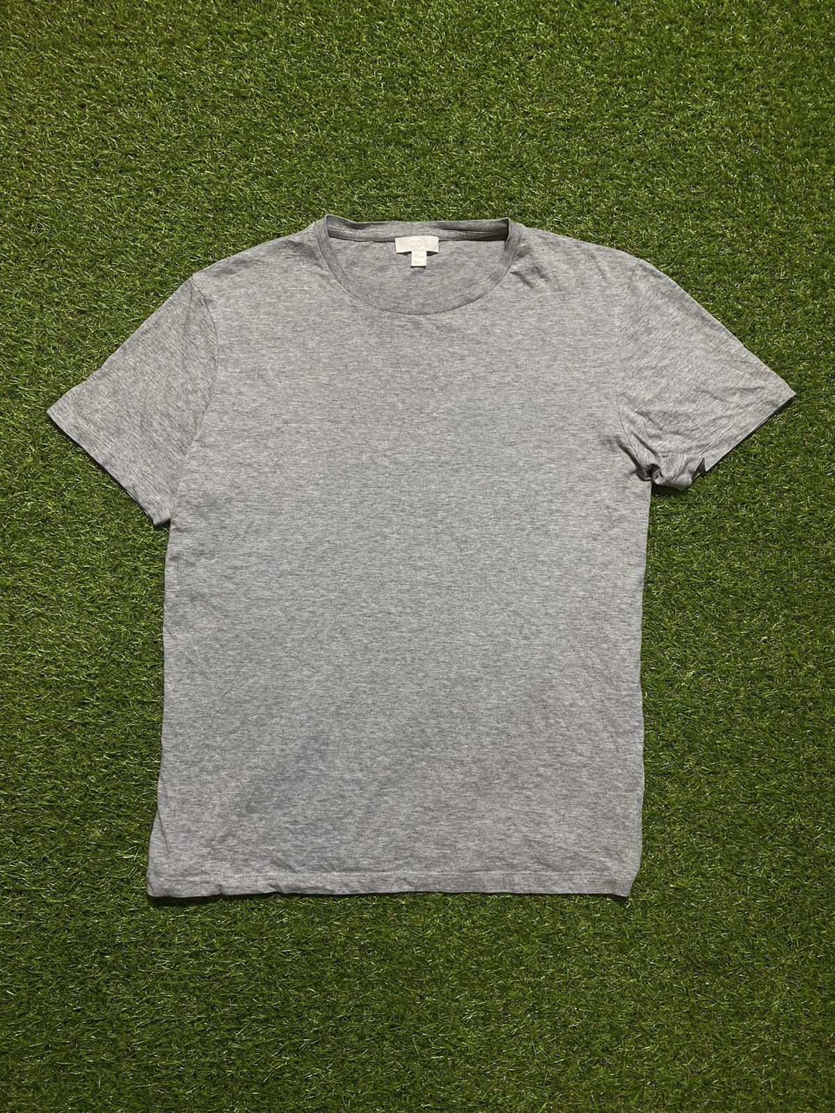 Cos Vintage Cos tee streetwear y2k casual style size L Size US L / EU 52-54 / 3 - 2 Thumbnail