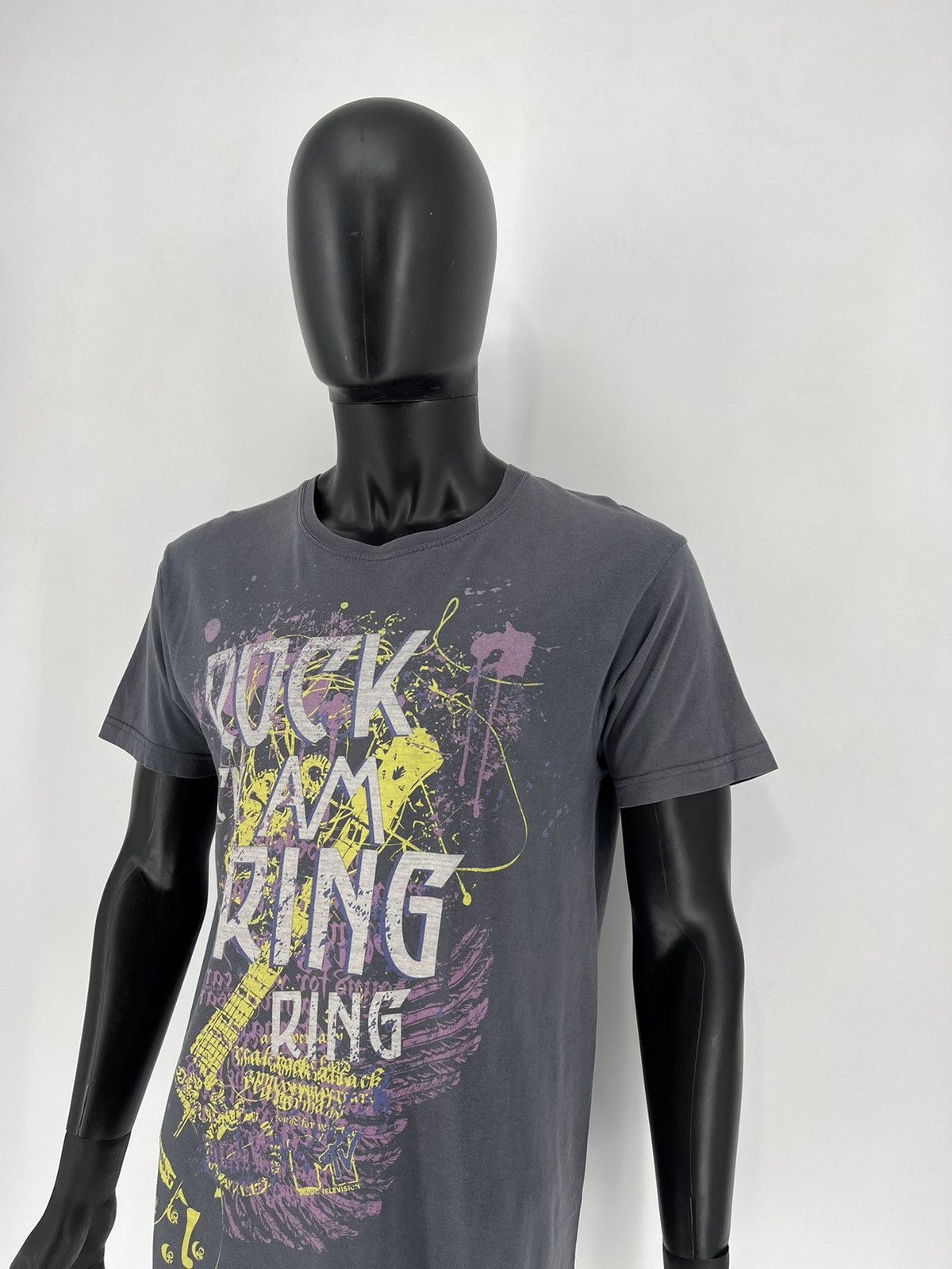 Band Tees Vintage Y2K rock ring festival kiss muse rammstein 2010 Size US S / EU 44-46 / 1 - 4 Thumbnail
