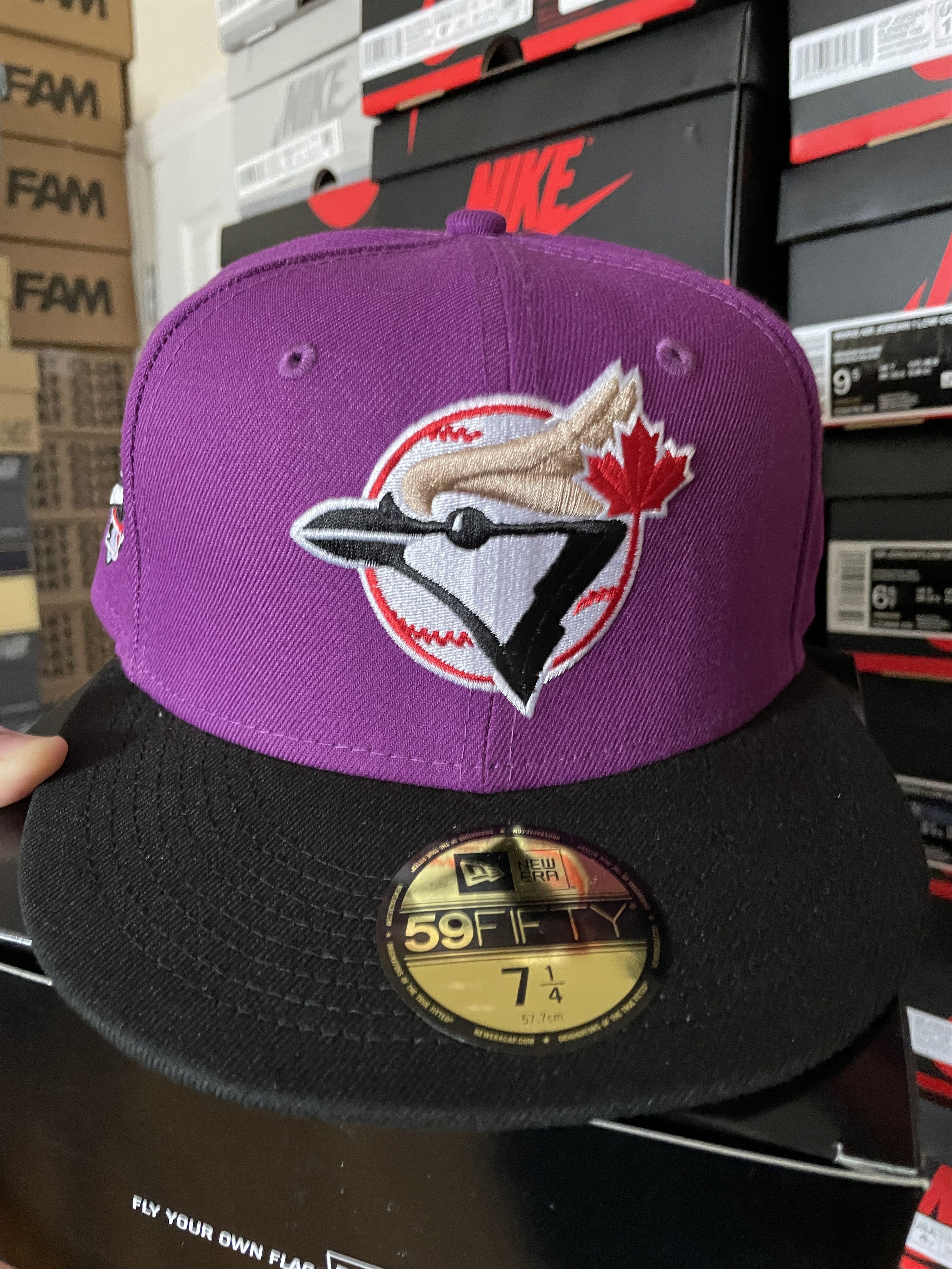 MLB × New Era NBA Crossover Toronto Blue Jays 7 1/4 Purple Black Red Cool Size ONE SIZE - 2 Thumbnail