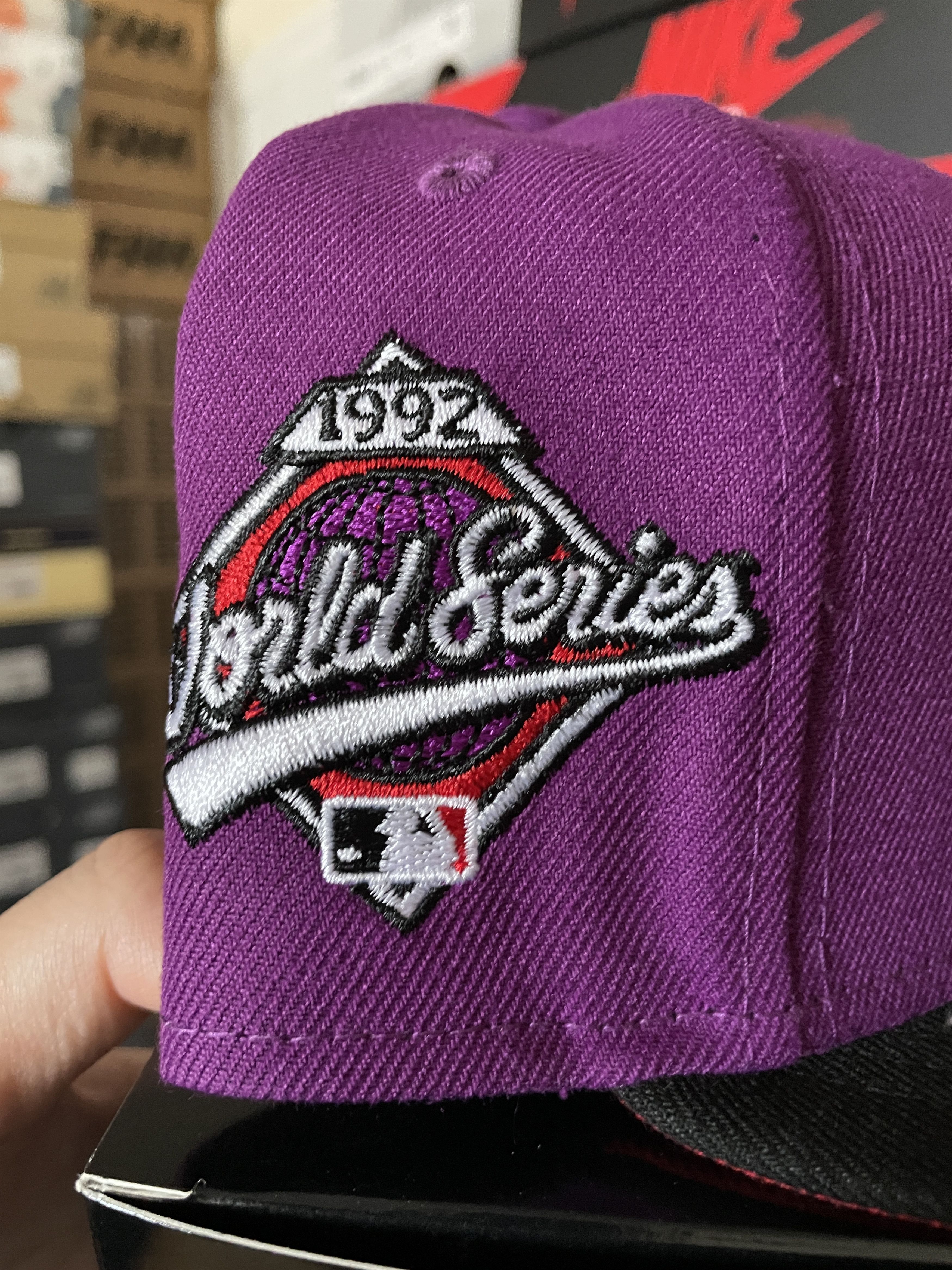MLB × New Era NBA Crossover Toronto Blue Jays 7 1/4 Purple Black Red Cool Size ONE SIZE - 4 Thumbnail