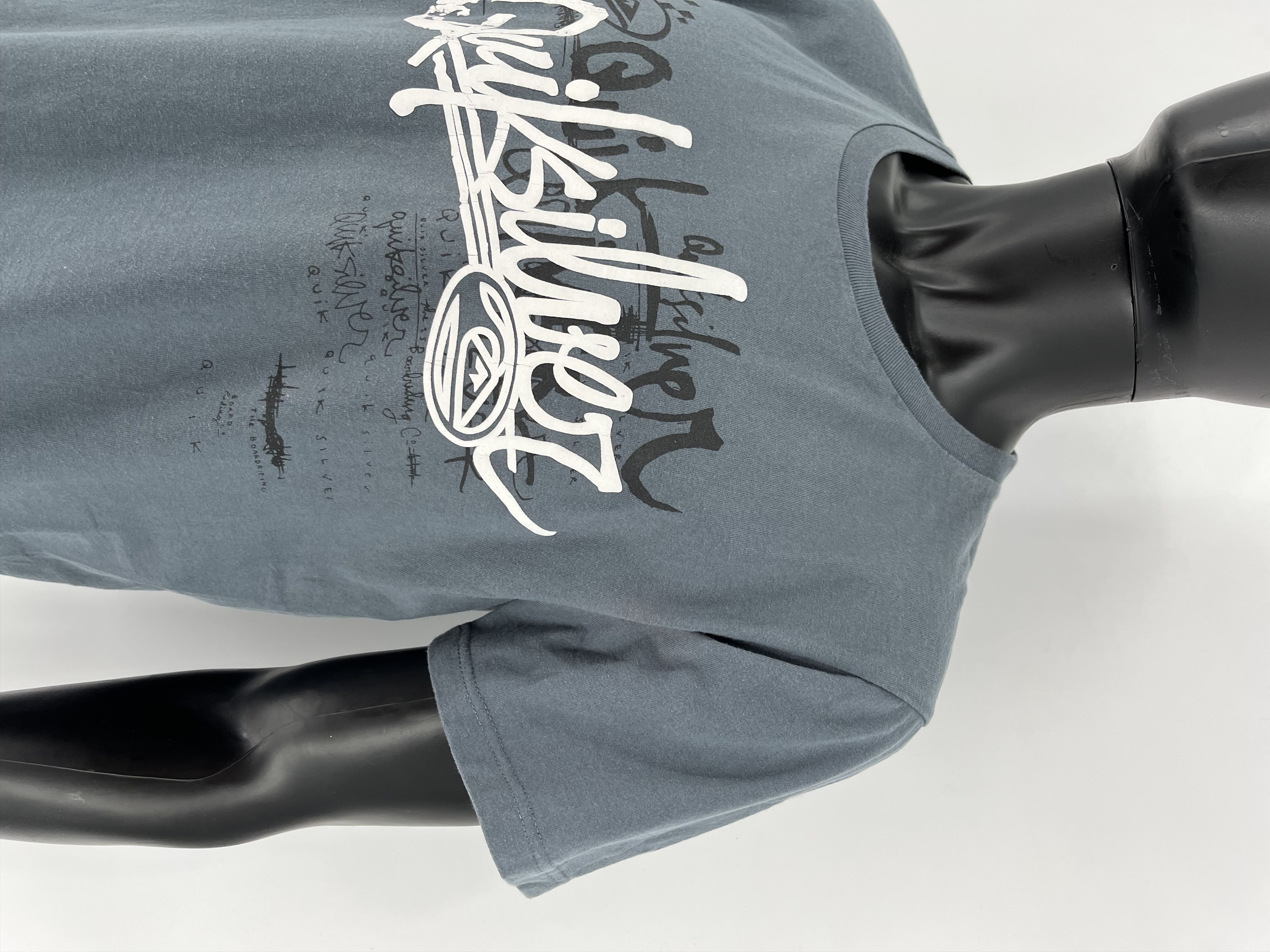 Quiksilver Vintage Quiksilver T-Shirt Medium Gray Surf Skateboard y2k Size US L / EU 52-54 / 3 - 8 Thumbnail