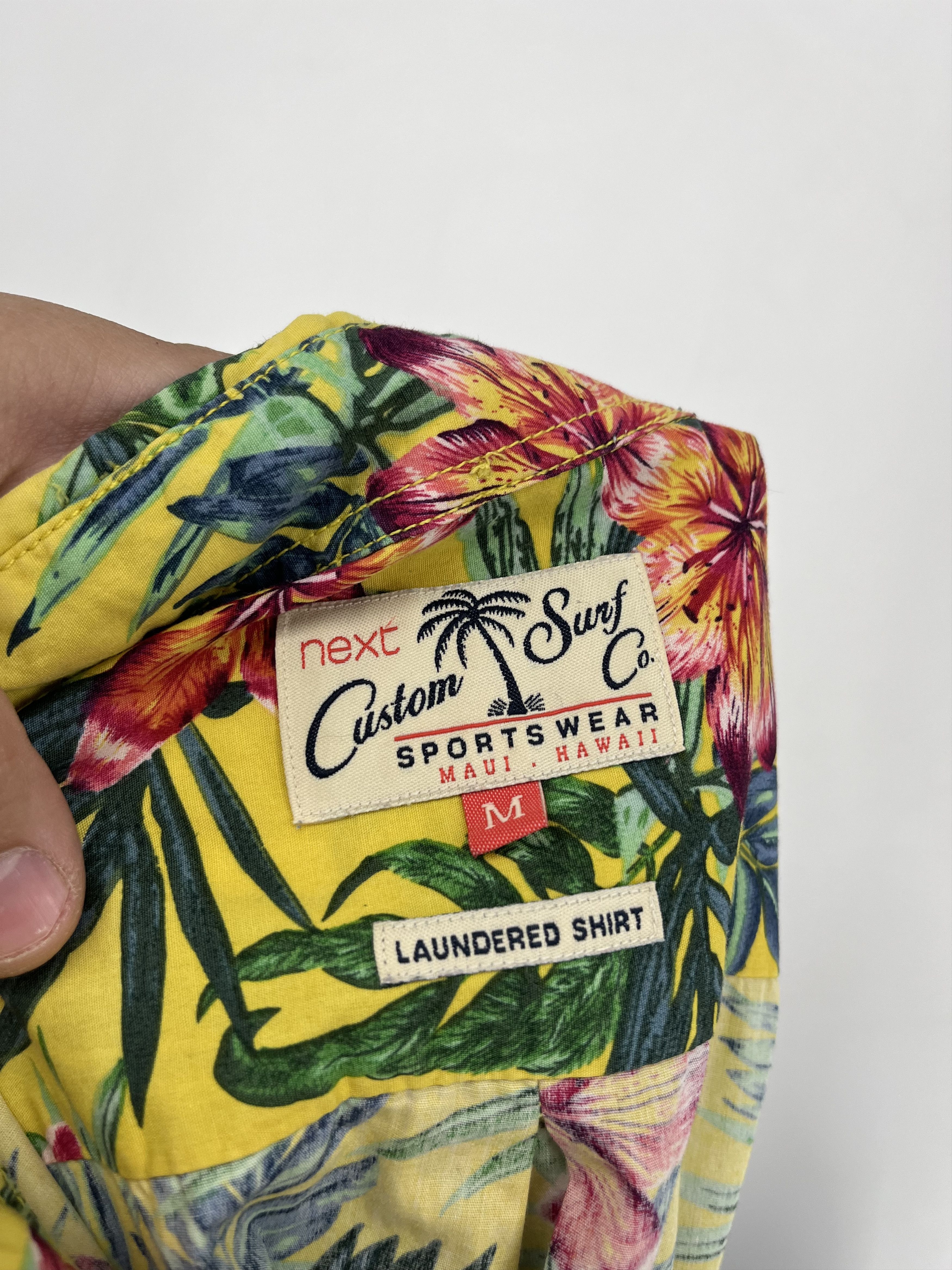 Vintage Vintage 90s Aloha Wear Hawaiian floral Shirt Summer American Size US M / EU 48-50 / 2 - 10 Thumbnail