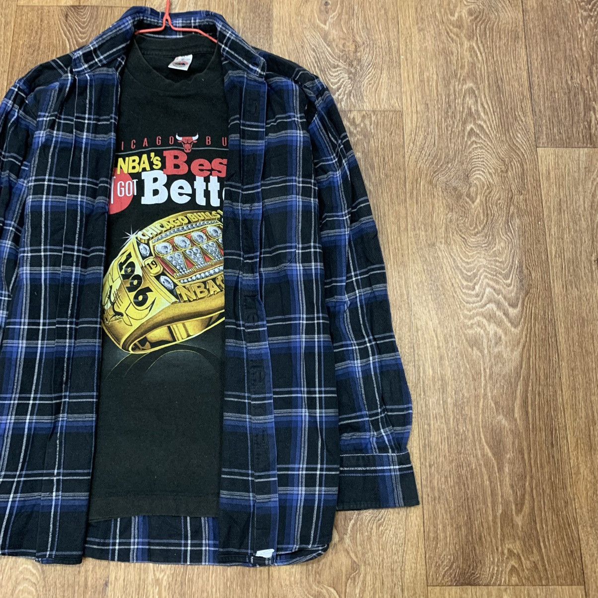 Vintage Vintage 90s Navy Plaid Shirt Graphic Tee Layering Skate M Size US M / EU 48-50 / 2 - 2 Thumbnail