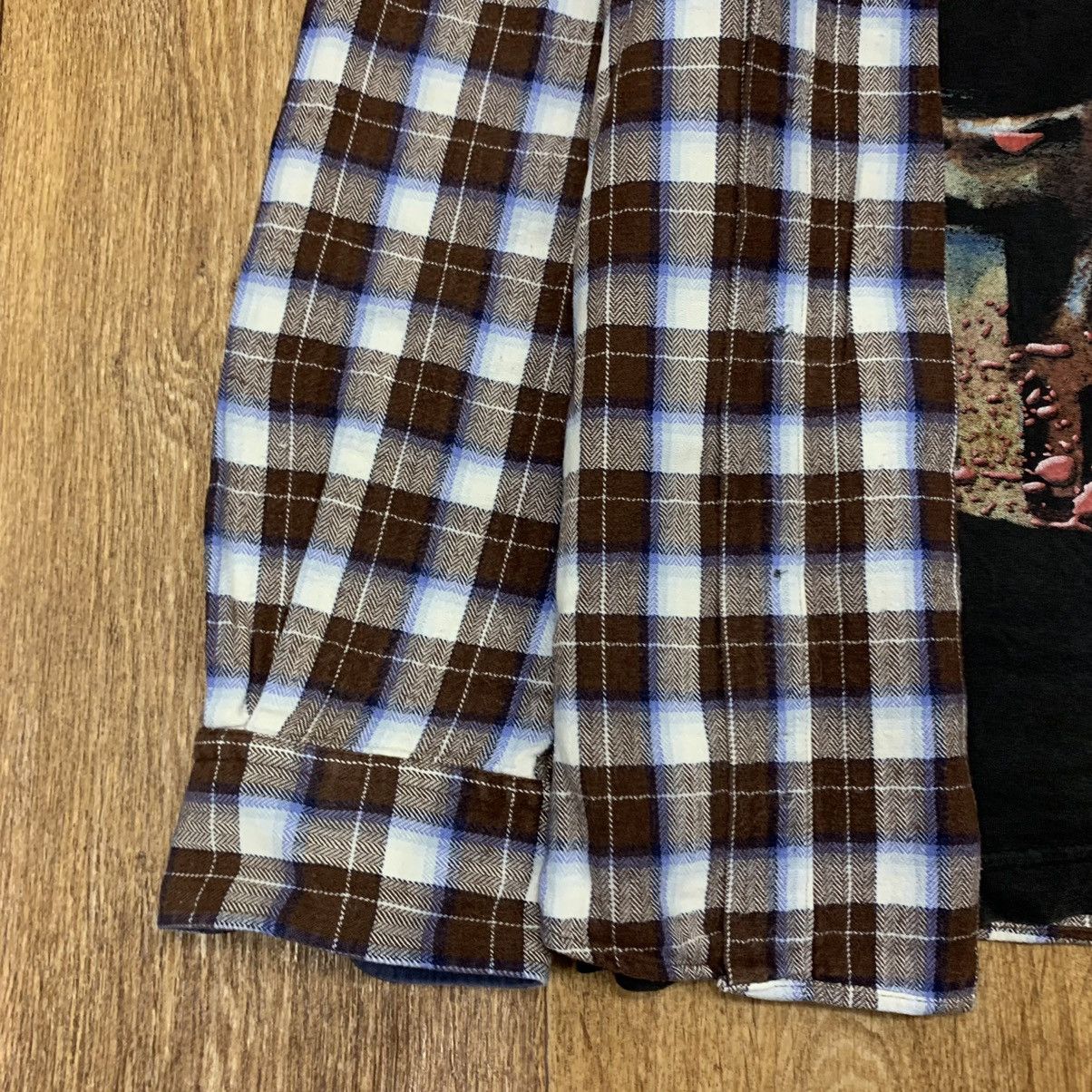 Vintage Vintage 90s Checkered Shirt Graphic Tee Grunge Skater Slim L Size US L / EU 52-54 / 3 - 3 Thumbnail