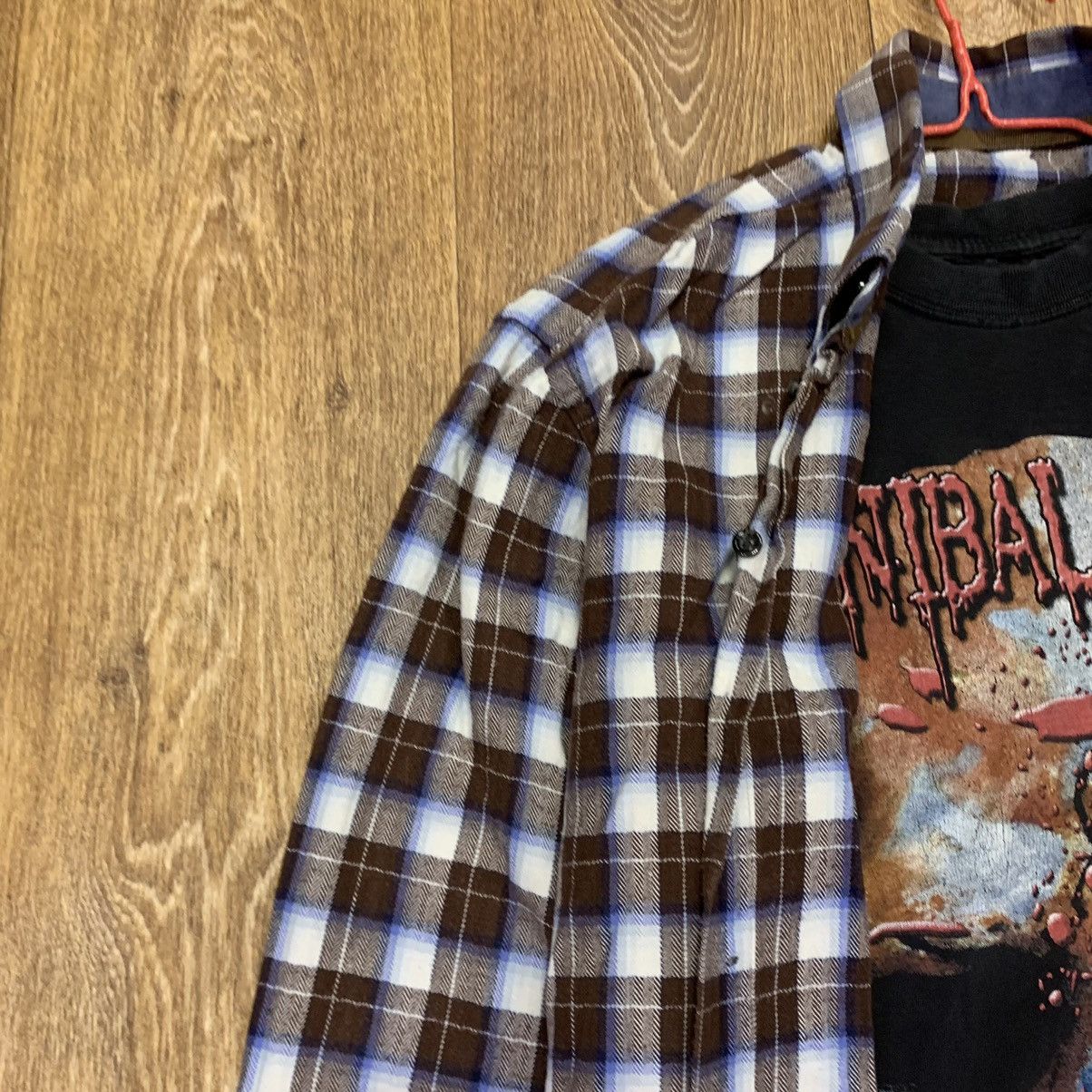 Vintage Vintage 90s Checkered Shirt Graphic Tee Grunge Skater Slim L Size US L / EU 52-54 / 3 - 5 Thumbnail
