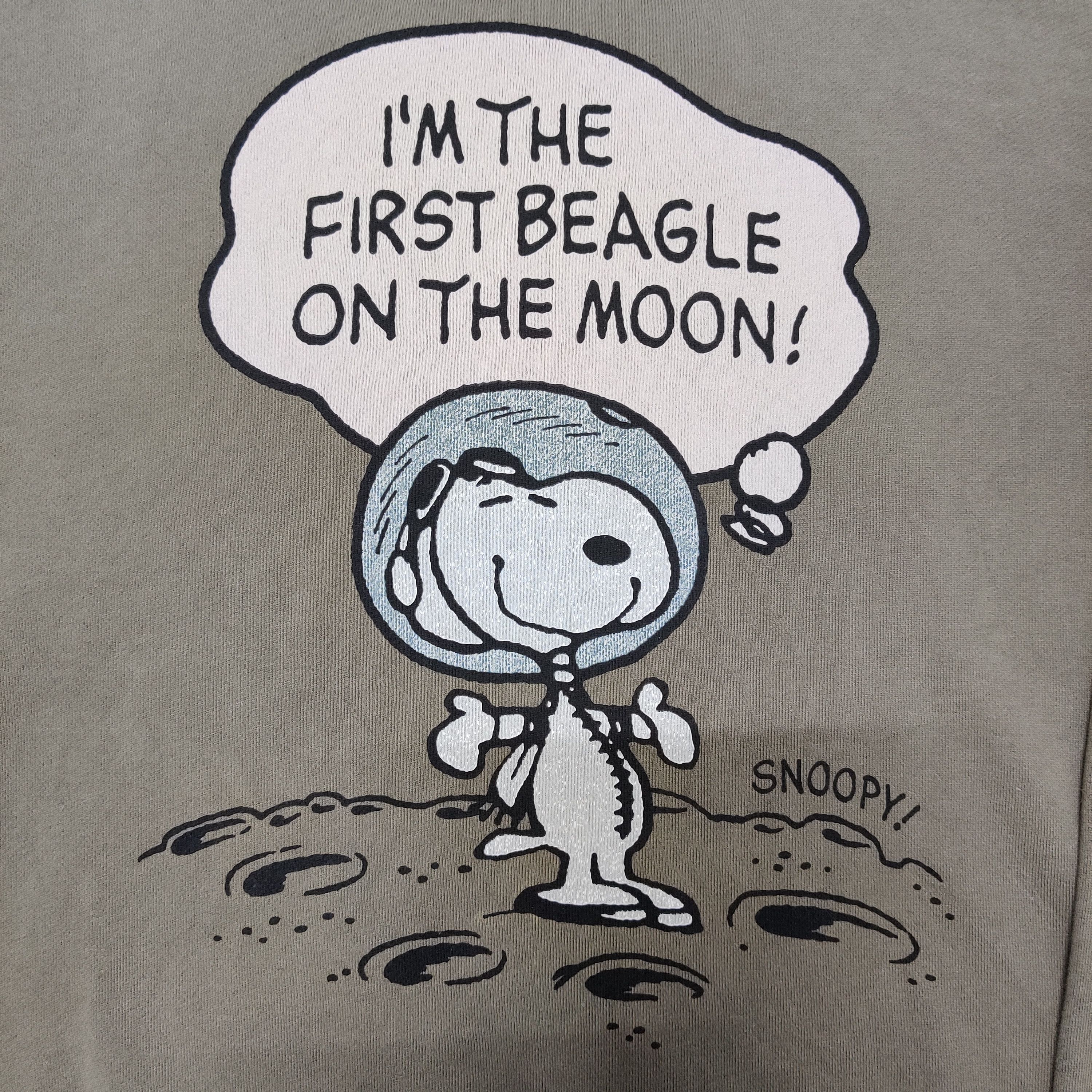 Peanuts Uniqlo x Peanuts Snoopy Sweatshirt Distressed Size US L / EU 52-54 / 3 - 6 Thumbnail