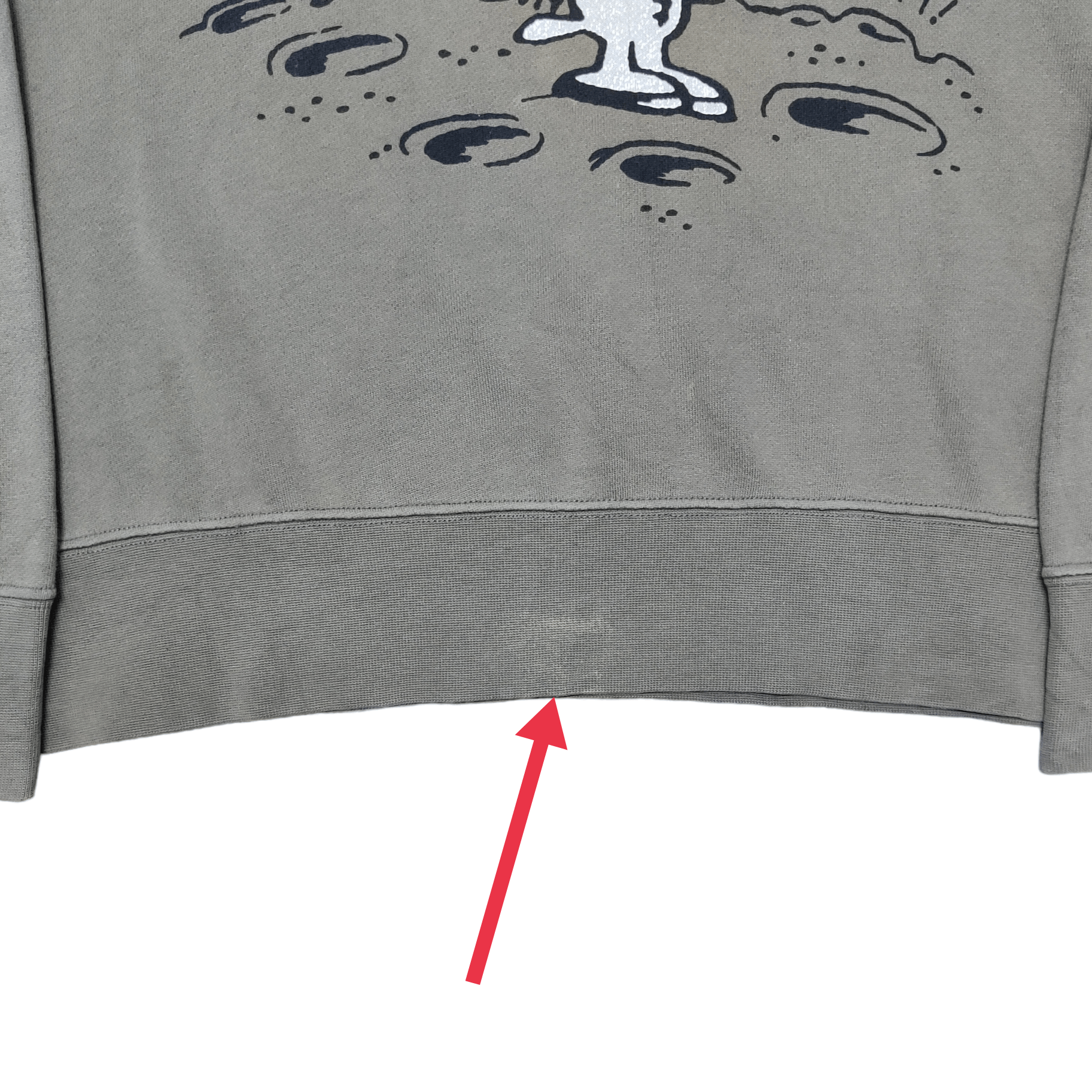 Peanuts Uniqlo x Peanuts Snoopy Sweatshirt Distressed Size US L / EU 52-54 / 3 - 3 Thumbnail