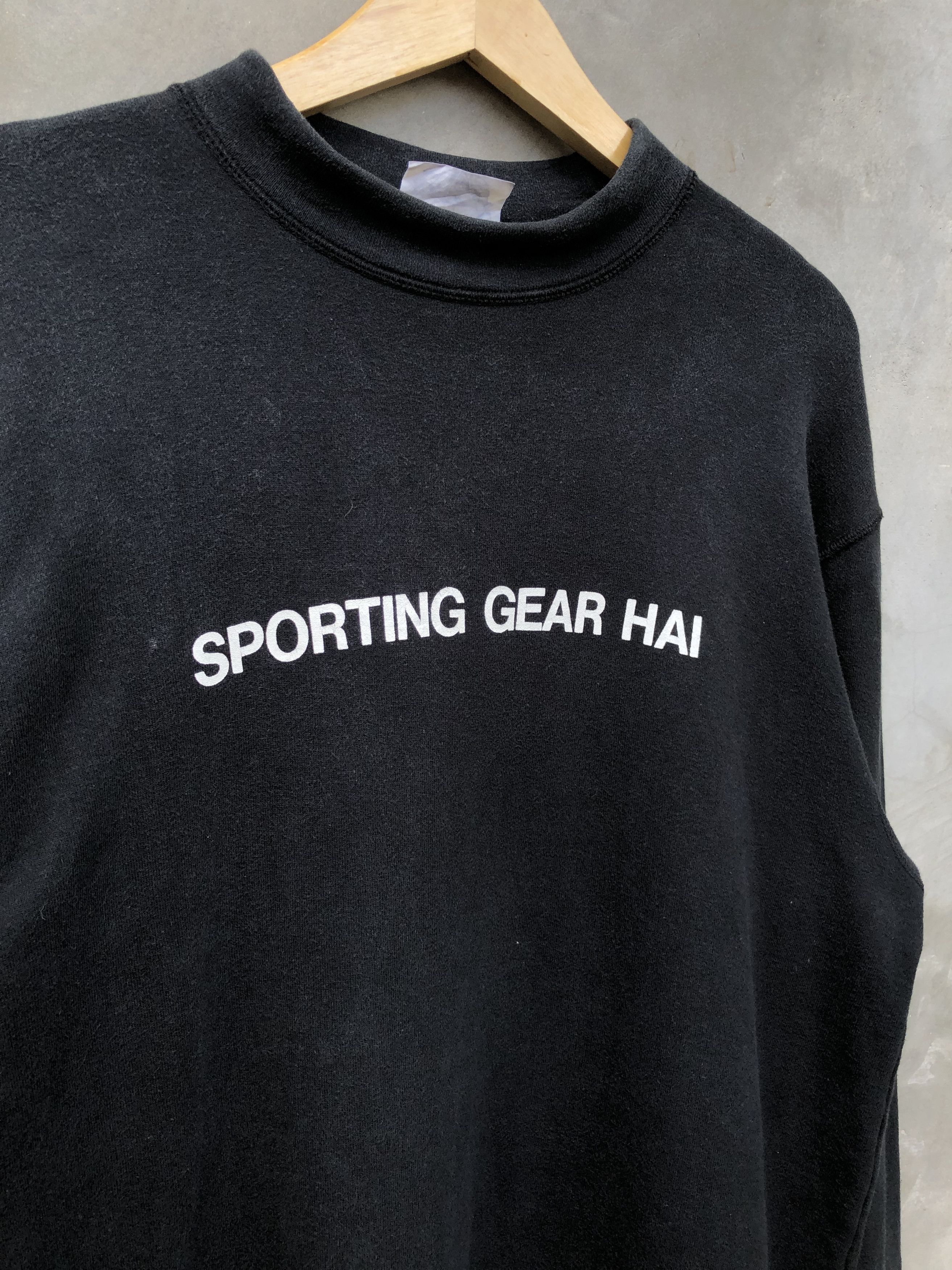 Issey Miyake Vintage Hai sporting gear sweatshirt by issey miyake Size US L / EU 52-54 / 3 - 3 Thumbnail