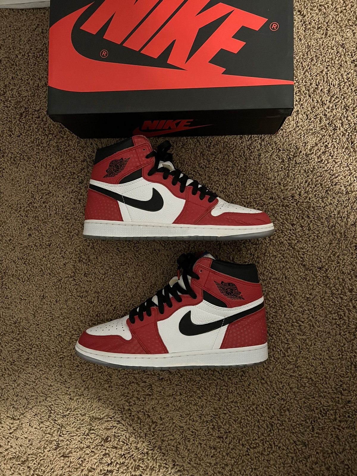 Jordan Brand Jordan 1 Retro High Spider-Man Origin Story Size 11 Size US 11 / EU 44 - 1 Thumbnail