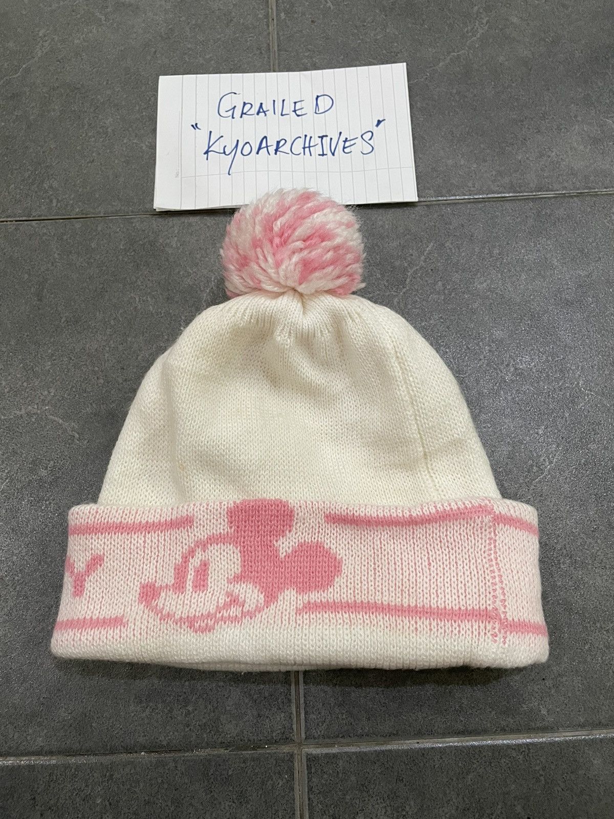 Mickey Mouse × Vintage VINTAGE MICKEY MOUSE BEANIE Size ONE SIZE - 1 Thumbnail
