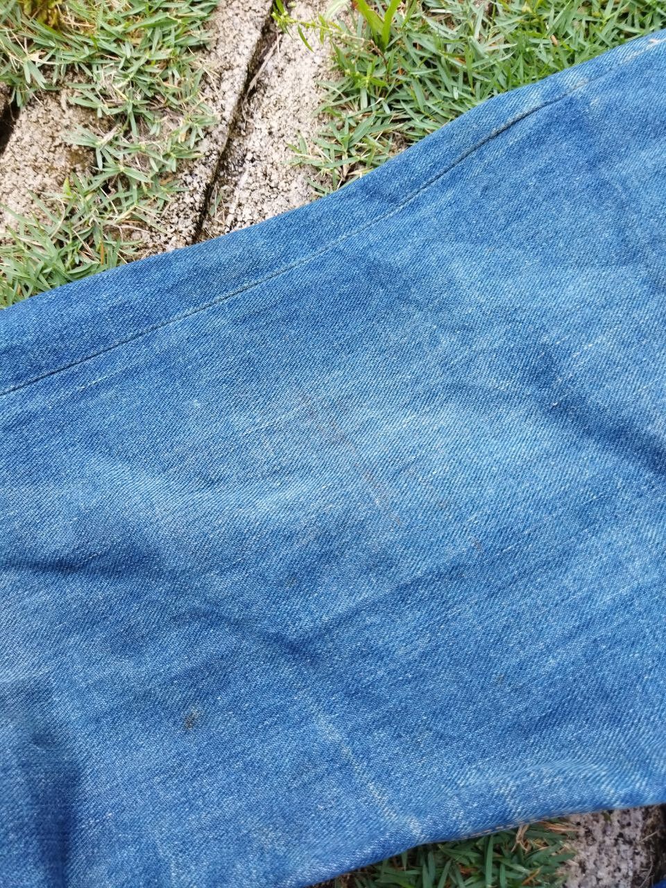 Wrangler Vintage Wrangler Blue Denim Jeans - Size 29 Size US 29 - 14 Thumbnail