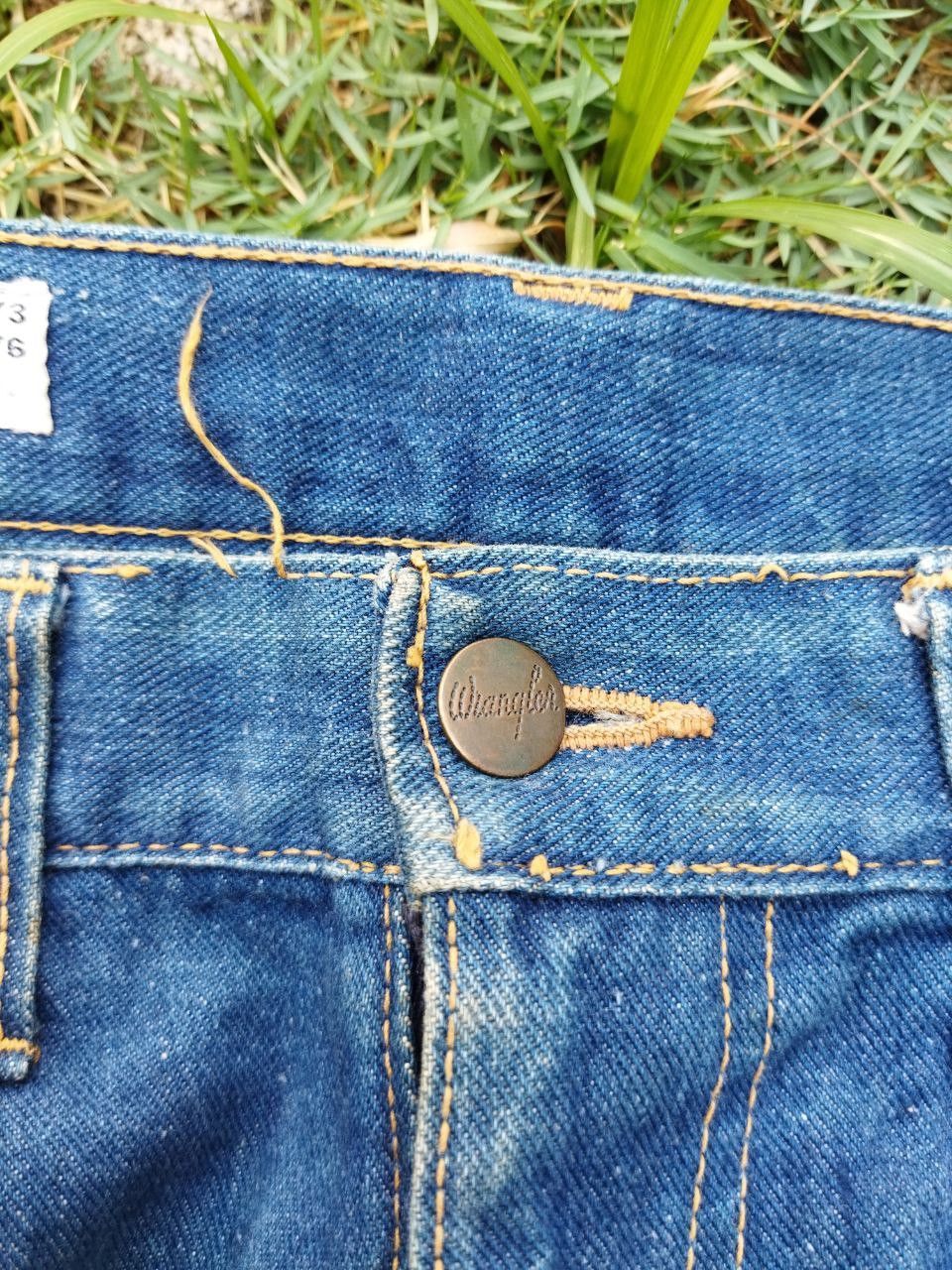 Wrangler Vintage Wrangler Blue Denim Jeans - Size 29 Size US 29 - 5 Thumbnail