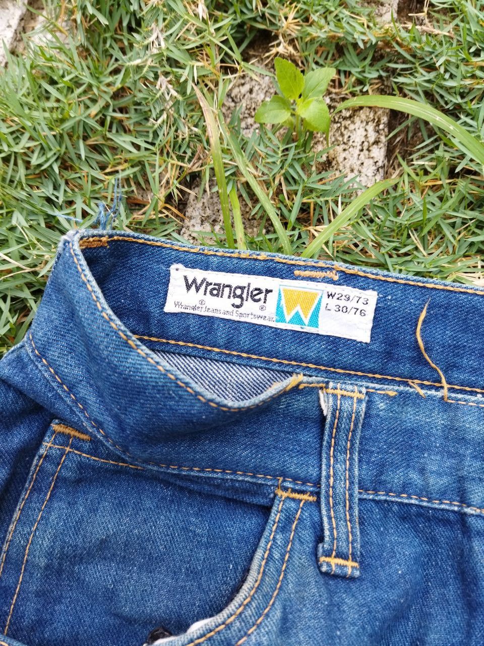 Wrangler Vintage Wrangler Blue Denim Jeans - Size 29 Size US 29 - 4 Thumbnail