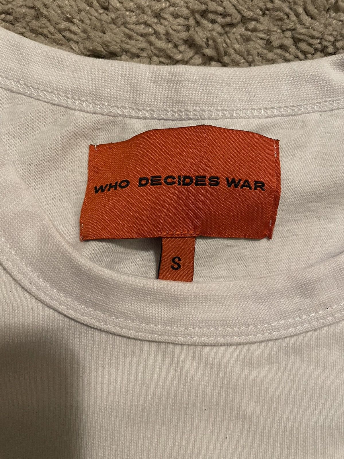 Ev Bravado who decides war shirt Size US S / EU 44-46 / 1 - 2 Thumbnail