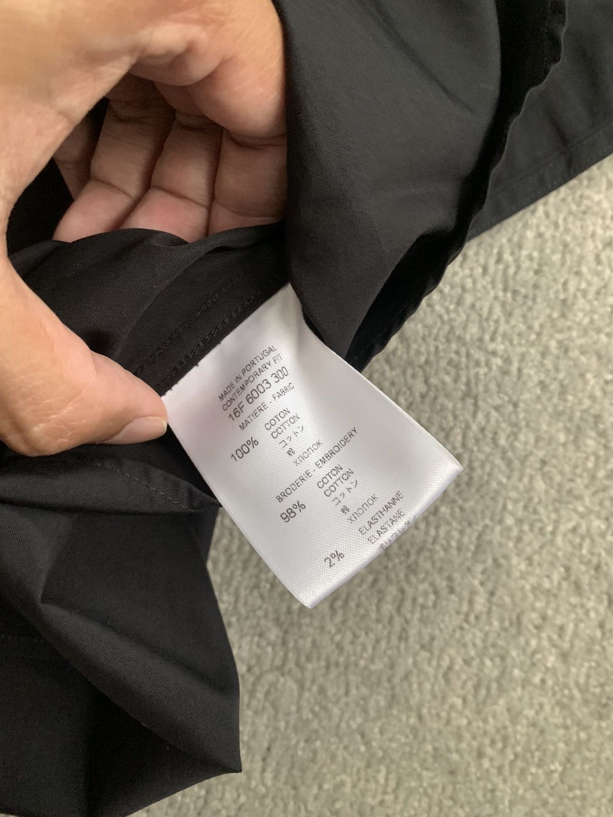 Givenchy Riccardo Tisci’s Iconic Black Stars Cuban Shirt Size US S / EU 44-46 / 1 - 6 Thumbnail