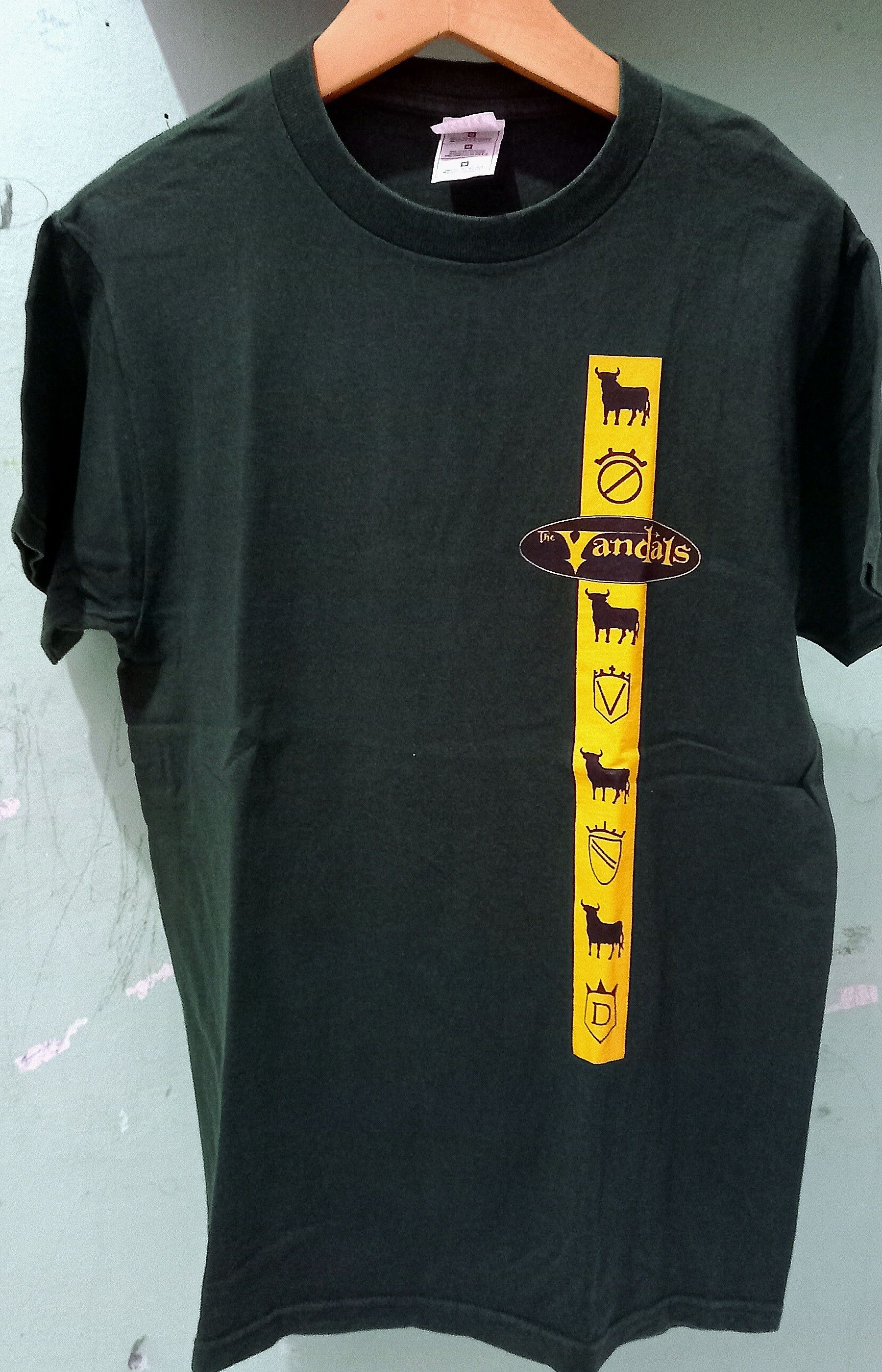 The Vandals Punk Rock Band T-Shirt – Hardcore Thrash Tee (Unisex, 100% Cotton)