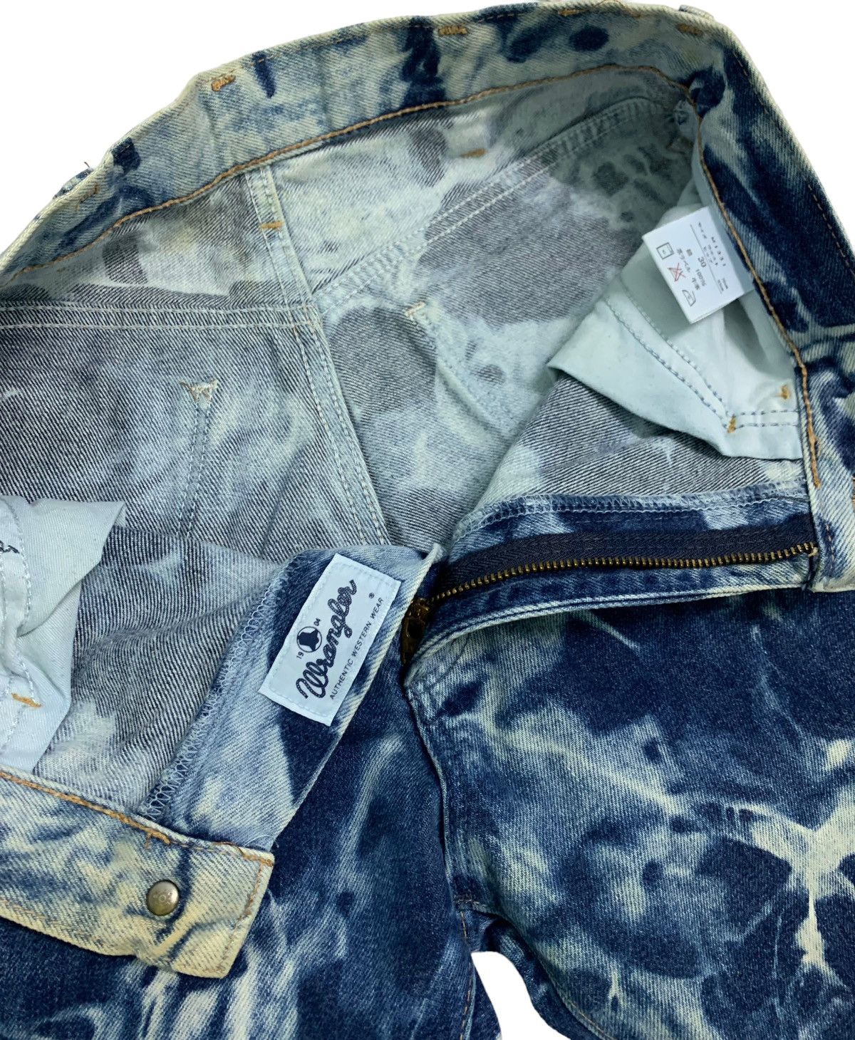 Wrangler 🔥Vintage Wrangler Bleach Blue Wrangler Flare Jeans Size US 29 - 8 Thumbnail