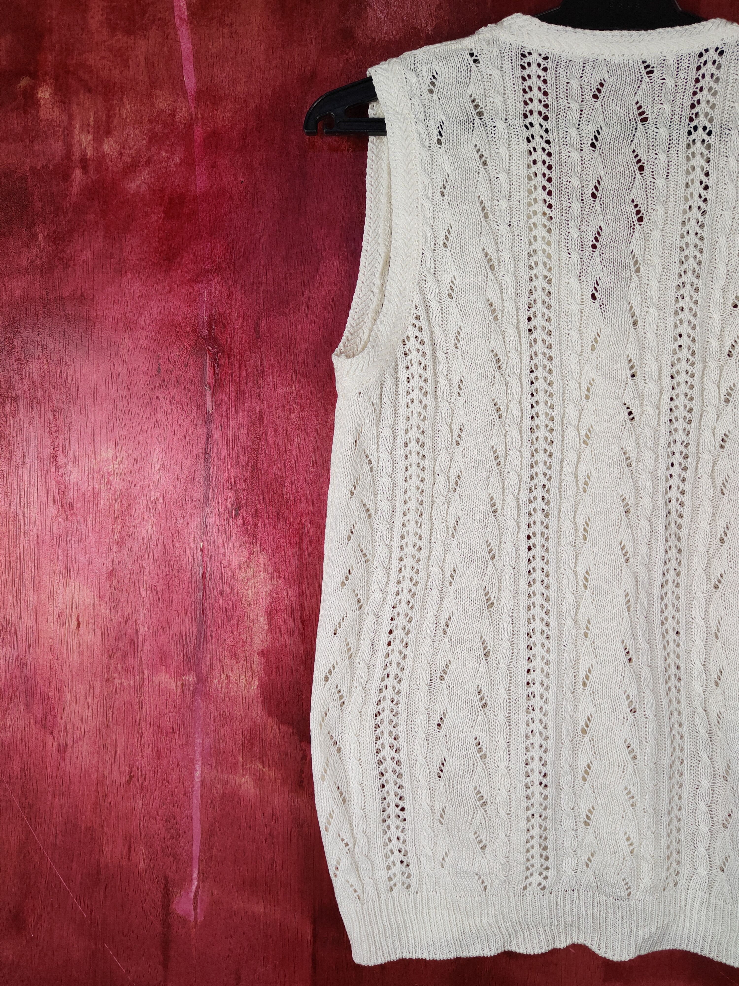 Vintage Meka Ivory Crochet Meshnet Knitwear Vests #S1036 Size S / US 4 / IT 40 - 8 Thumbnail