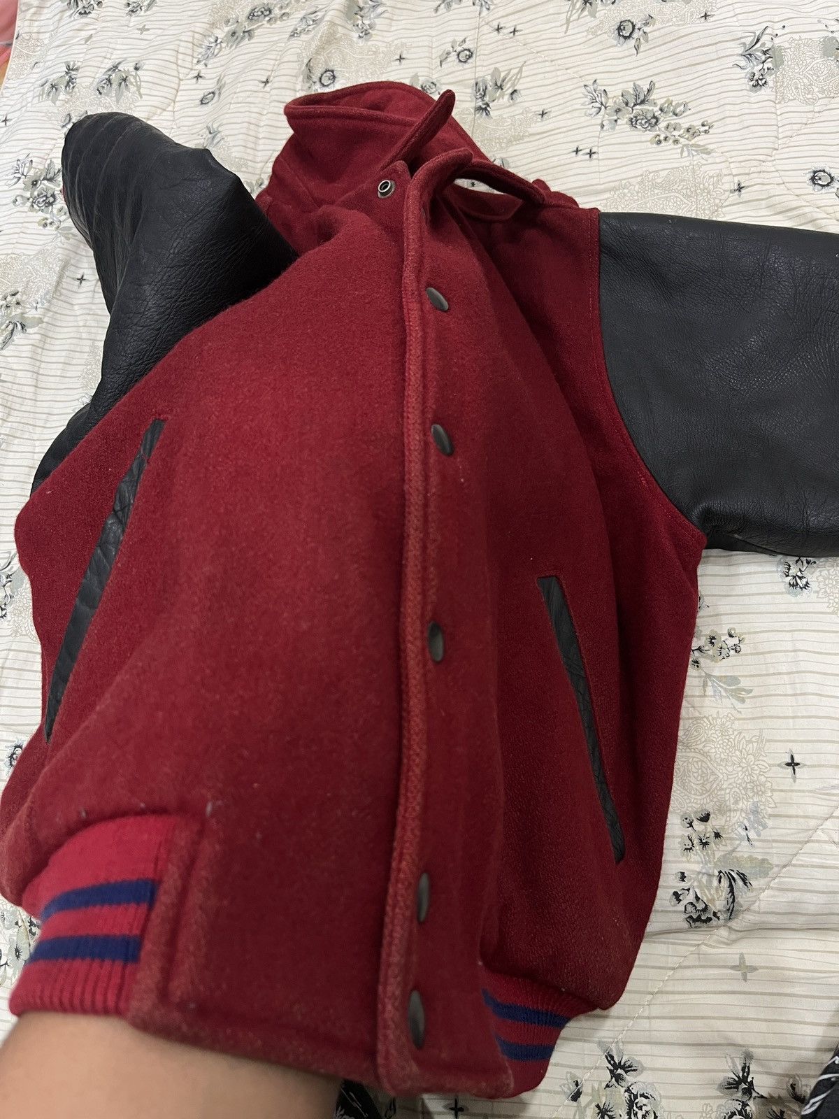 Grailed (Jjj)VINTAGE O HENRY HYPEBEAST VARSITY LEATHER SLEEVE JACKET Size US M / EU 48-50 / 2 - 14 Thumbnail