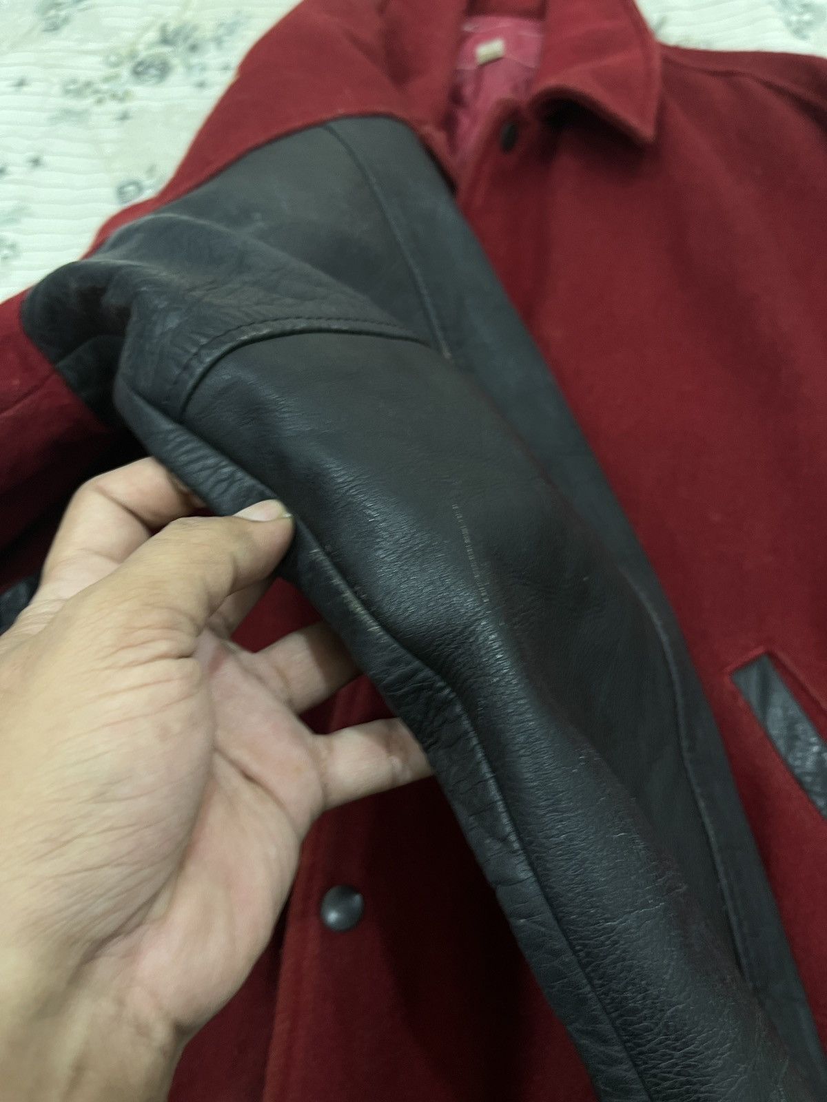 Grailed (Jjj)VINTAGE O HENRY HYPEBEAST VARSITY LEATHER SLEEVE JACKET Size US M / EU 48-50 / 2 - 23 Thumbnail