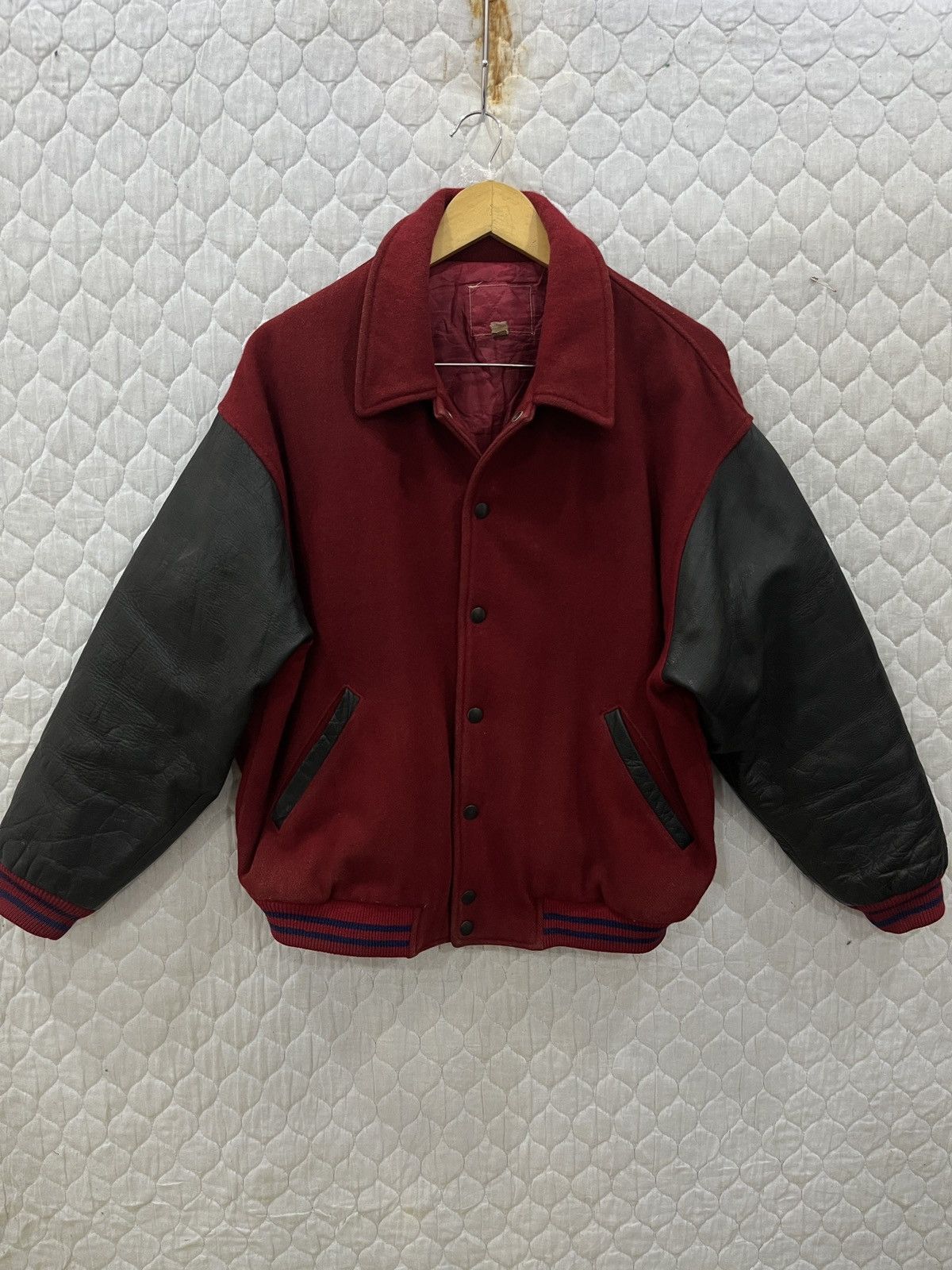 Grailed (Jjj)VINTAGE O HENRY HYPEBEAST VARSITY LEATHER SLEEVE JACKET Size US M / EU 48-50 / 2 - 4 Thumbnail