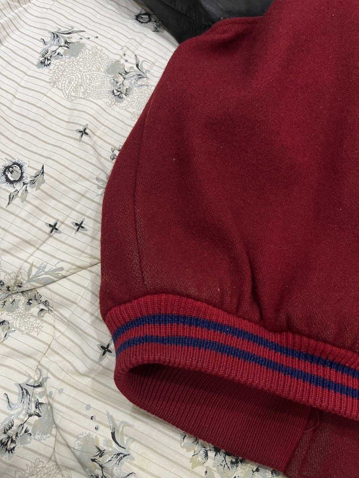 Grailed (Jjj)VINTAGE O HENRY HYPEBEAST VARSITY LEATHER SLEEVE JACKET Size US M / EU 48-50 / 2 - 19 Thumbnail