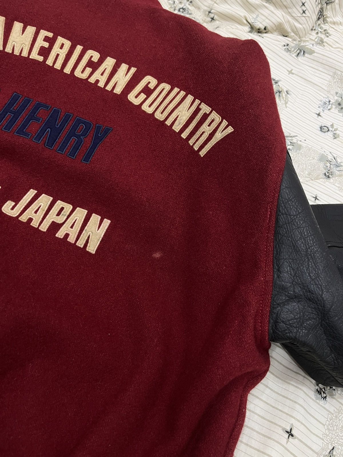 Grailed (Jjj)VINTAGE O HENRY HYPEBEAST VARSITY LEATHER SLEEVE JACKET Size US M / EU 48-50 / 2 - 20 Thumbnail