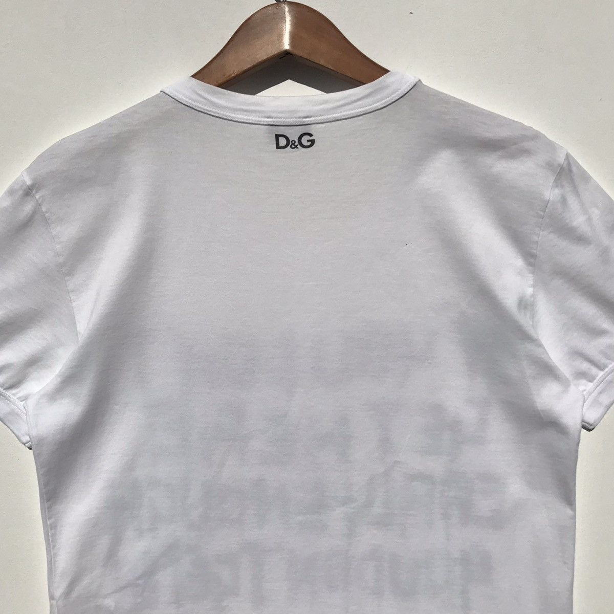 Dolce & Gabbana Vintage Dolce & Gabbana Tee Wording Dolce & Gabbana Luxury Size US S / EU 44-46 / 1 - 9 Thumbnail