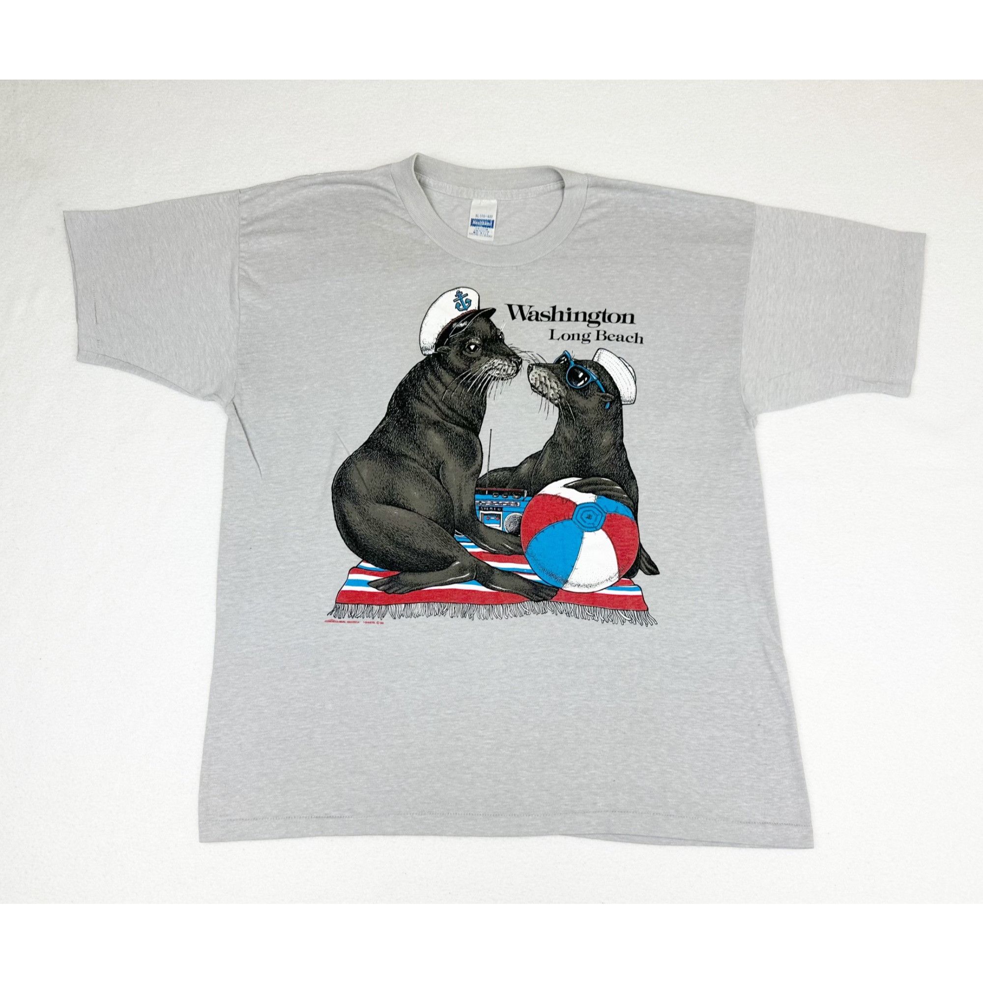 vintage 1986 Washington Long Beach T-Shirt XL Gray Animals