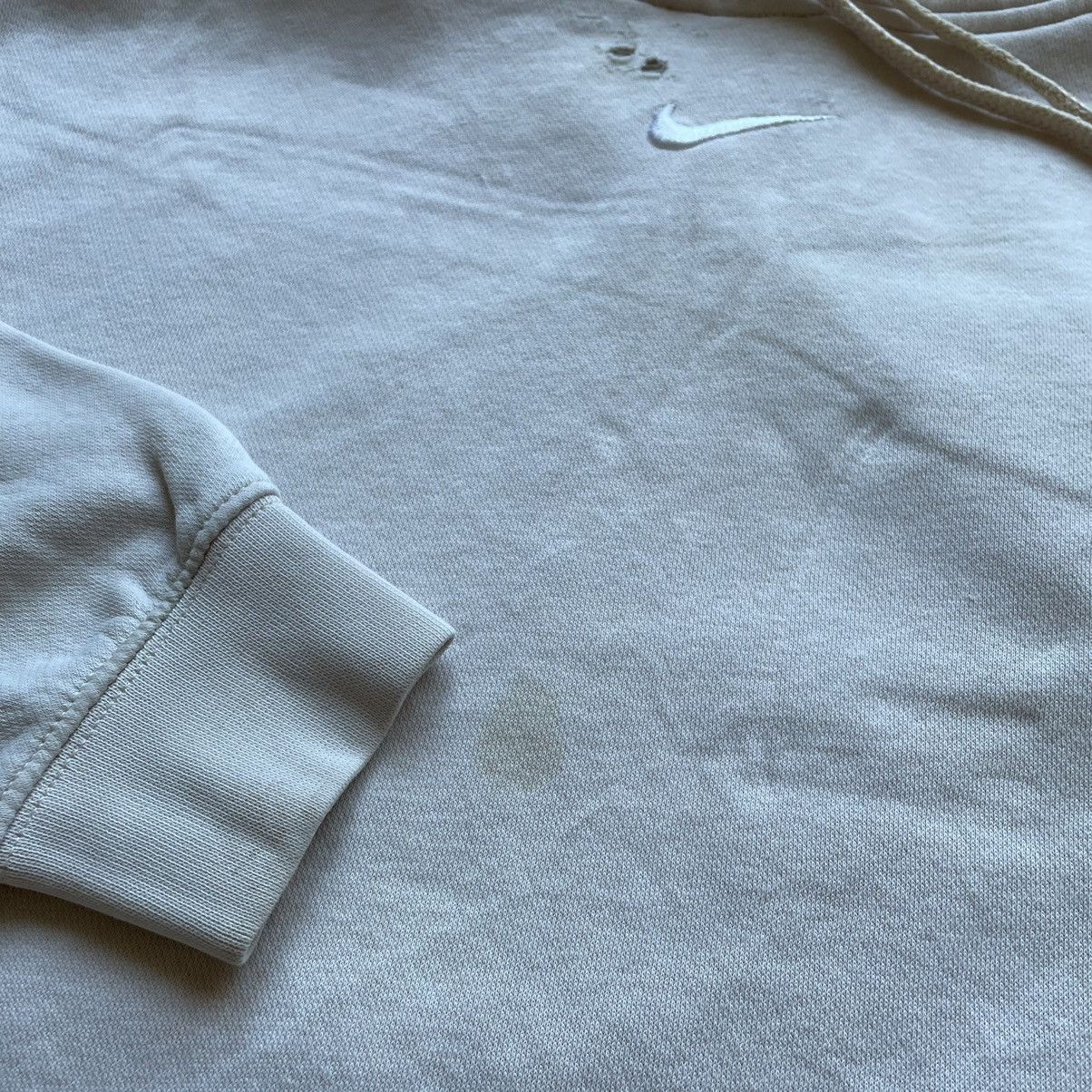 Nike × Vintage Vintage 2000s Nike Center swoosh Embroidered Hoodie XS Rare Size US XS / EU 42 / 0 - 5 Thumbnail
