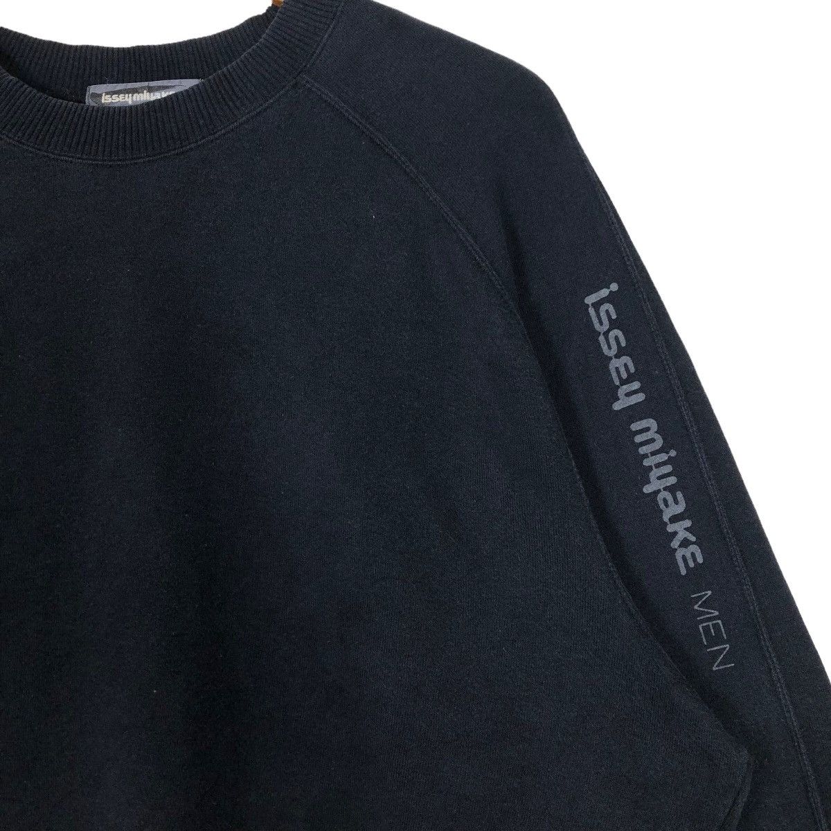 Issey Miyake Vintage 90s Issey Miyake Men 1992 S/S Crewneck Sweatshirt Size US L / EU 52-54 / 3 - 6 Thumbnail