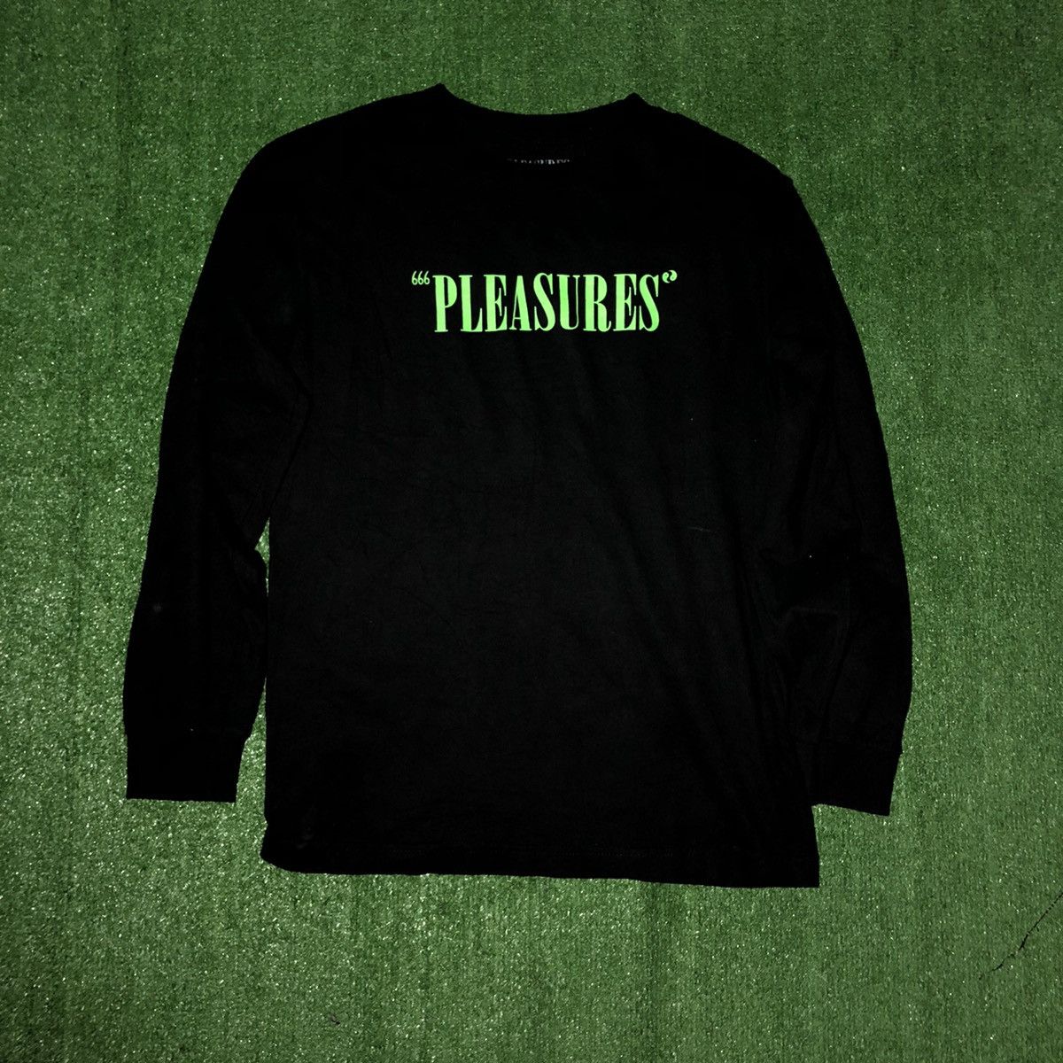 Pleasures PLEASURES 666 LONG SLEEVE TEE Size US S / EU 44-46 / 1 - 2 Thumbnail