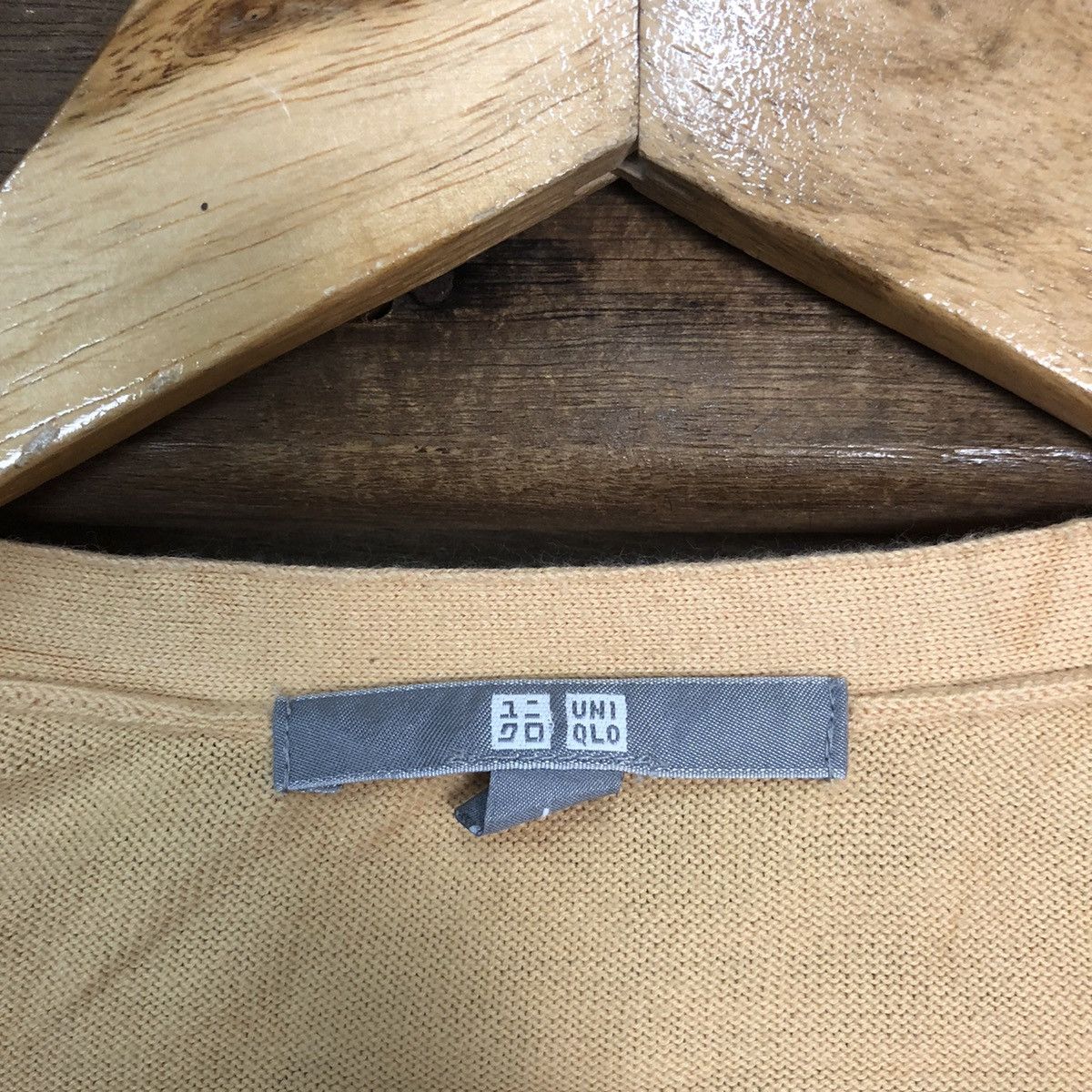 Homespun Knitwear Uniqlo Orange Cardigan knitwear thin japan vintage #7252 Size L / US 10 / IT 46 - 7 Thumbnail