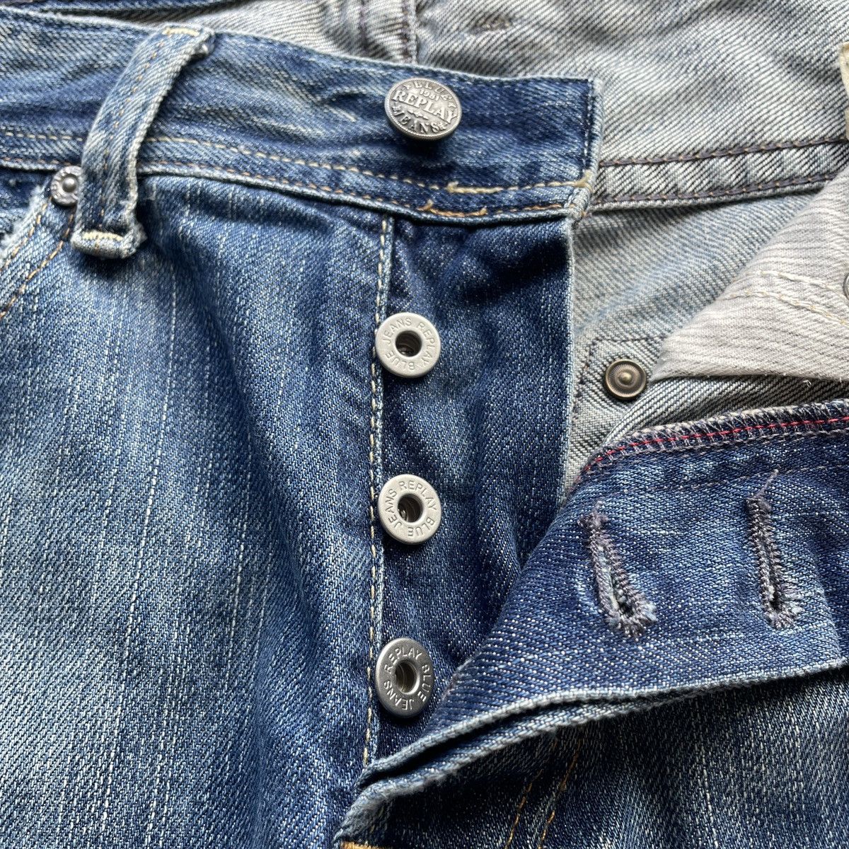 Jean × Replay × Vintage Vintage Replay Fly Button Distressed Denim Jeans Pants Faded Size US 33 - 6 Thumbnail
