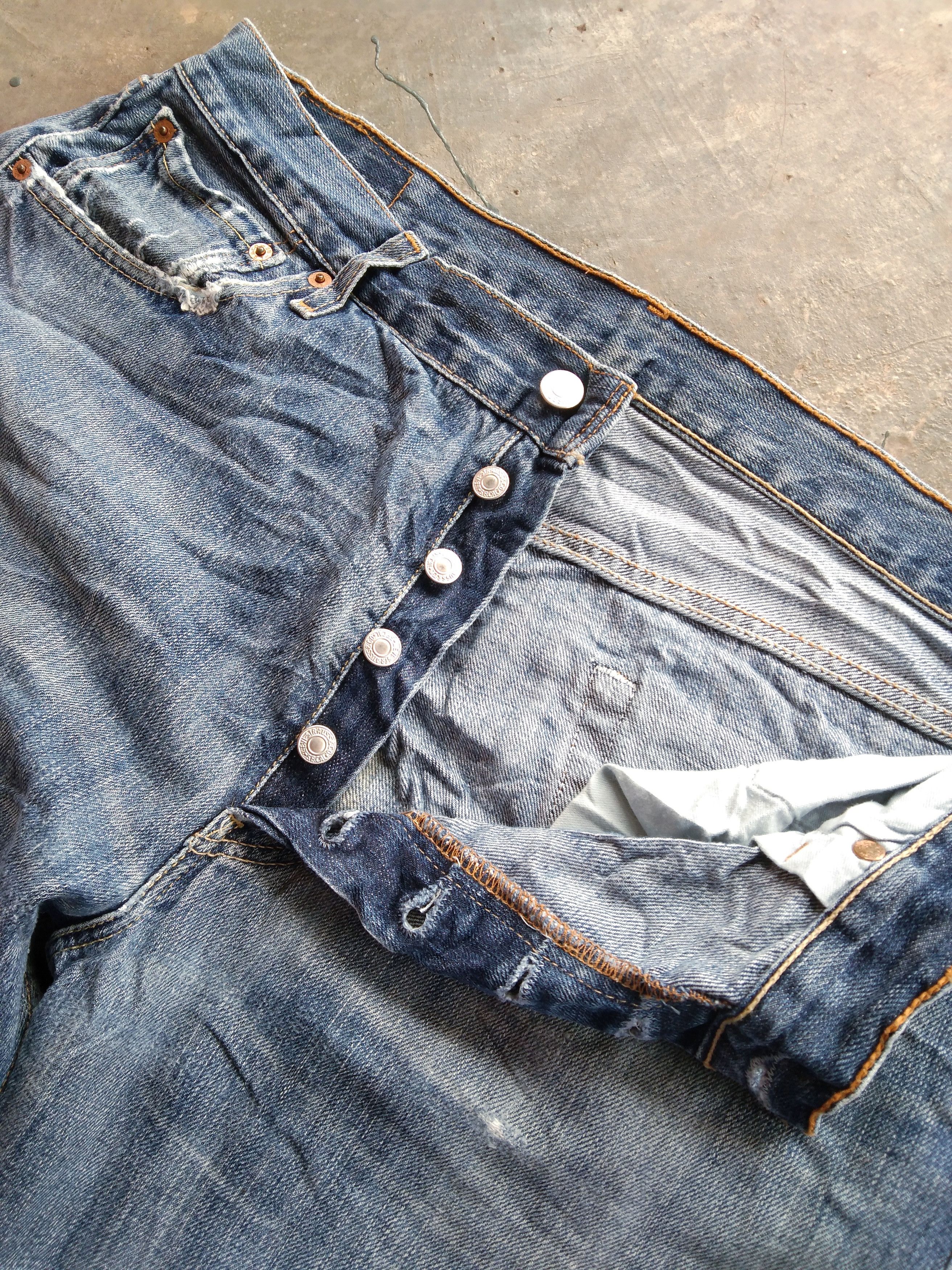 Levi's Vintage Levi's 501 Straight Leg Distressed Jeans 36x34 Size US 36 / EU 52 - 6 Thumbnail