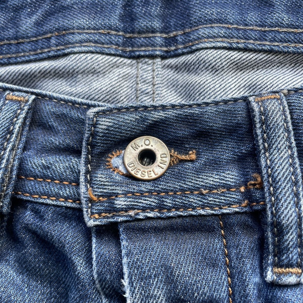 Diesel Vintage Diesel Distressed Faded Denim Jeans Pants Fly Button Size US 32 / EU 48 - 6 Thumbnail