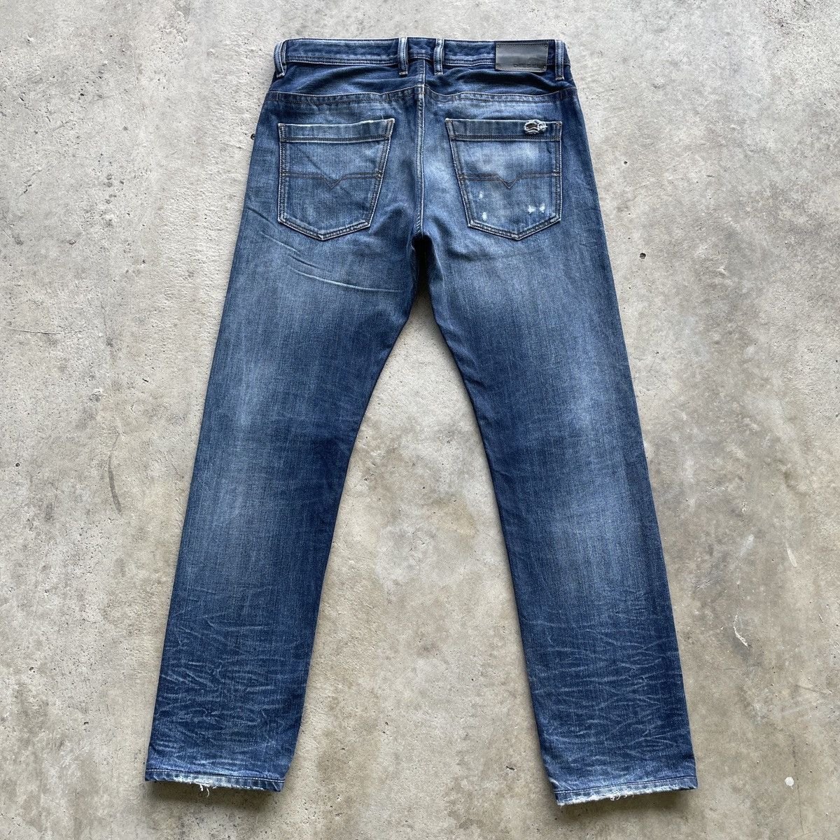 Diesel Vintage Diesel Distressed Faded Denim Jeans Pants Fly Button Size US 32 / EU 48 - 14 Thumbnail