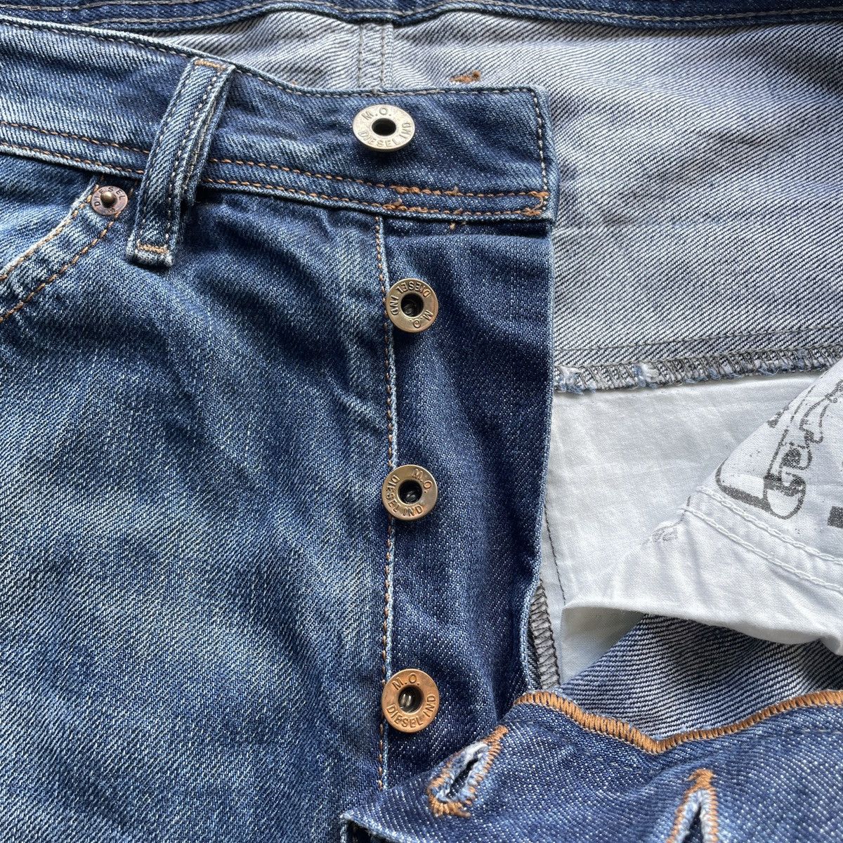 Diesel Vintage Diesel Distressed Faded Denim Jeans Pants Fly Button Size US 32 / EU 48 - 7 Thumbnail