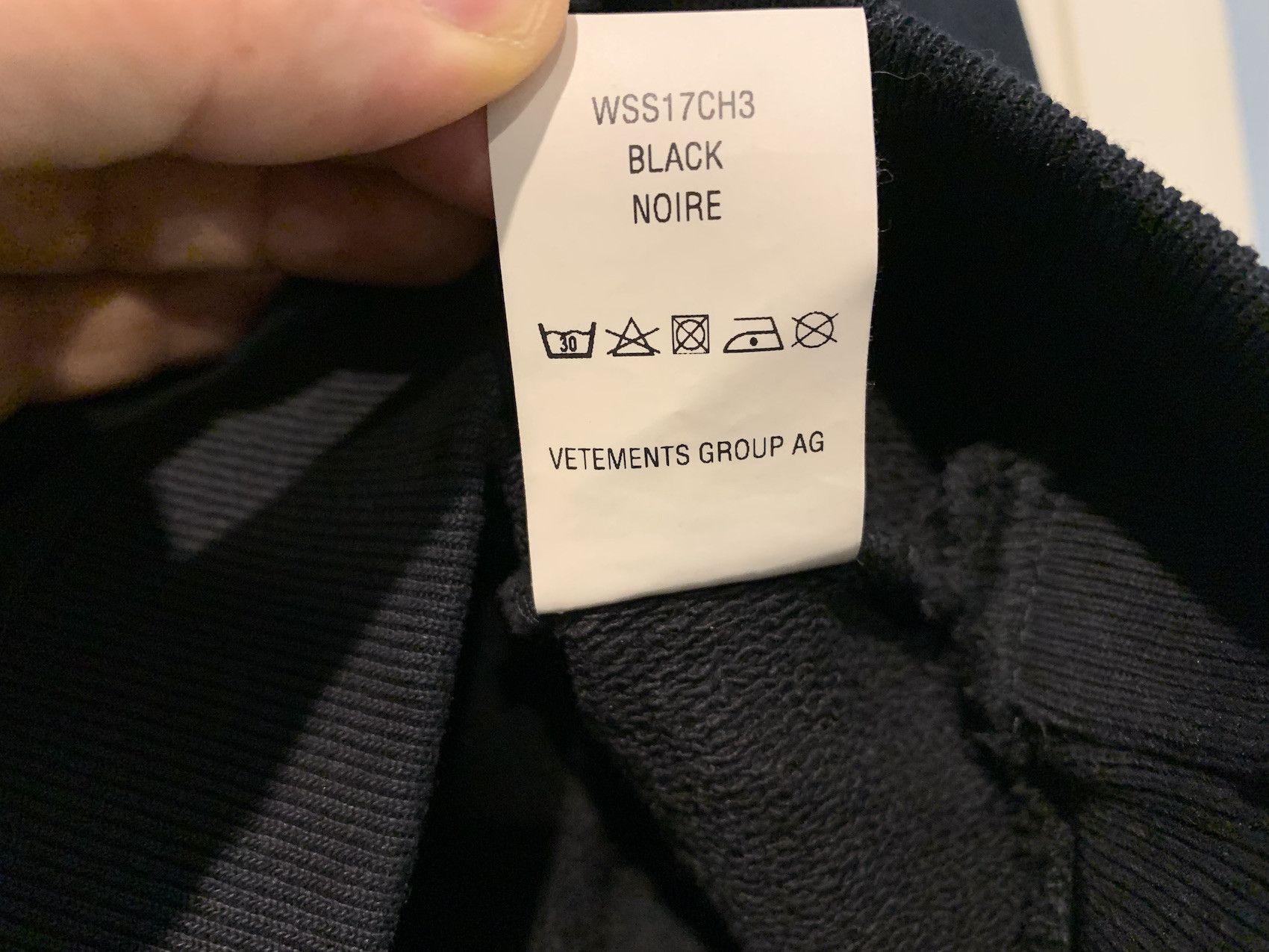Champion × Vetements SS'17 Hoodie Logo Printed Size S / US 4 / IT 40 - 9 Thumbnail