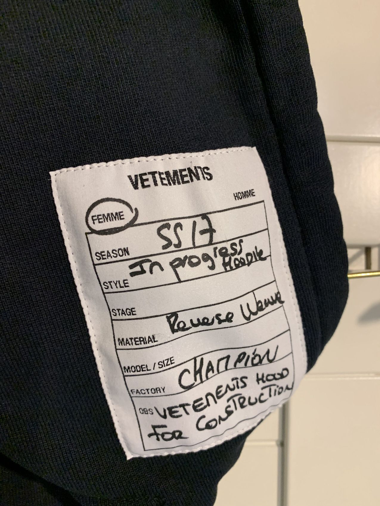 Champion × Vetements SS'17 Hoodie Logo Printed Size S / US 4 / IT 40 - 4 Thumbnail