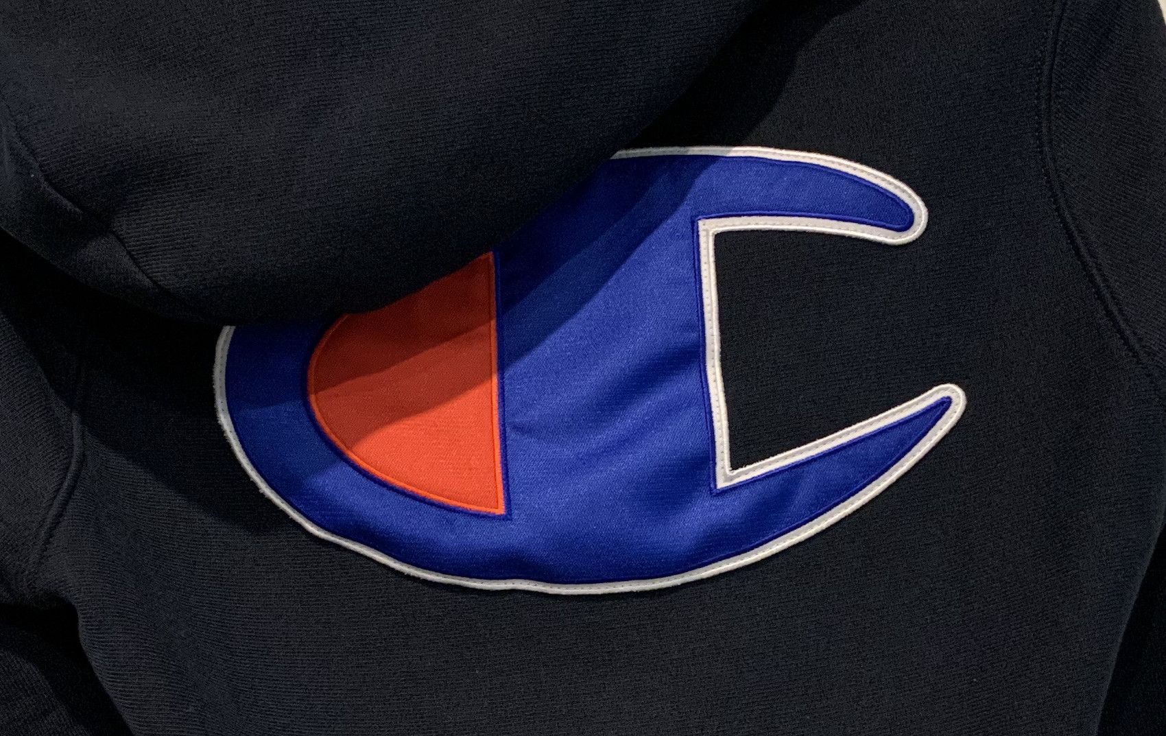 Champion × Vetements SS'17 Hoodie Logo Printed Size S / US 4 / IT 40 - 3 Thumbnail