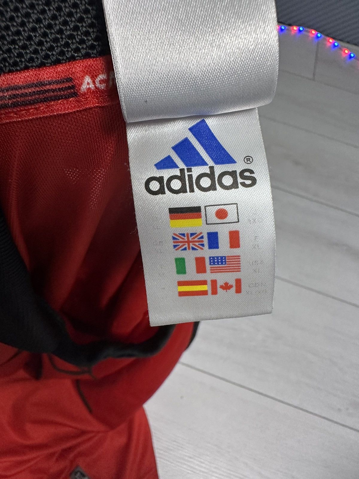 Adidas × Vintage Vintage AC Milan soccer jersey adidas 20 Seedorf rare red XL Size US XL / EU 56 / 4 - 12 Thumbnail