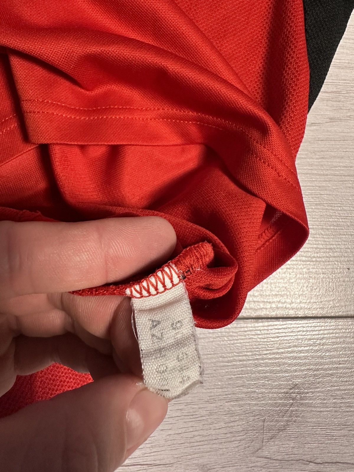 Adidas × Vintage Vintage AC Milan soccer jersey adidas 20 Seedorf rare red XL Size US XL / EU 56 / 4 - 9 Thumbnail