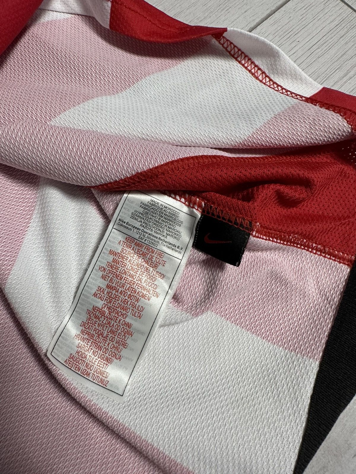 Nike × Vintage Vintage Nike PSV soccer jersey size XL Philips Size US XL / EU 56 / 4 - 5 Thumbnail