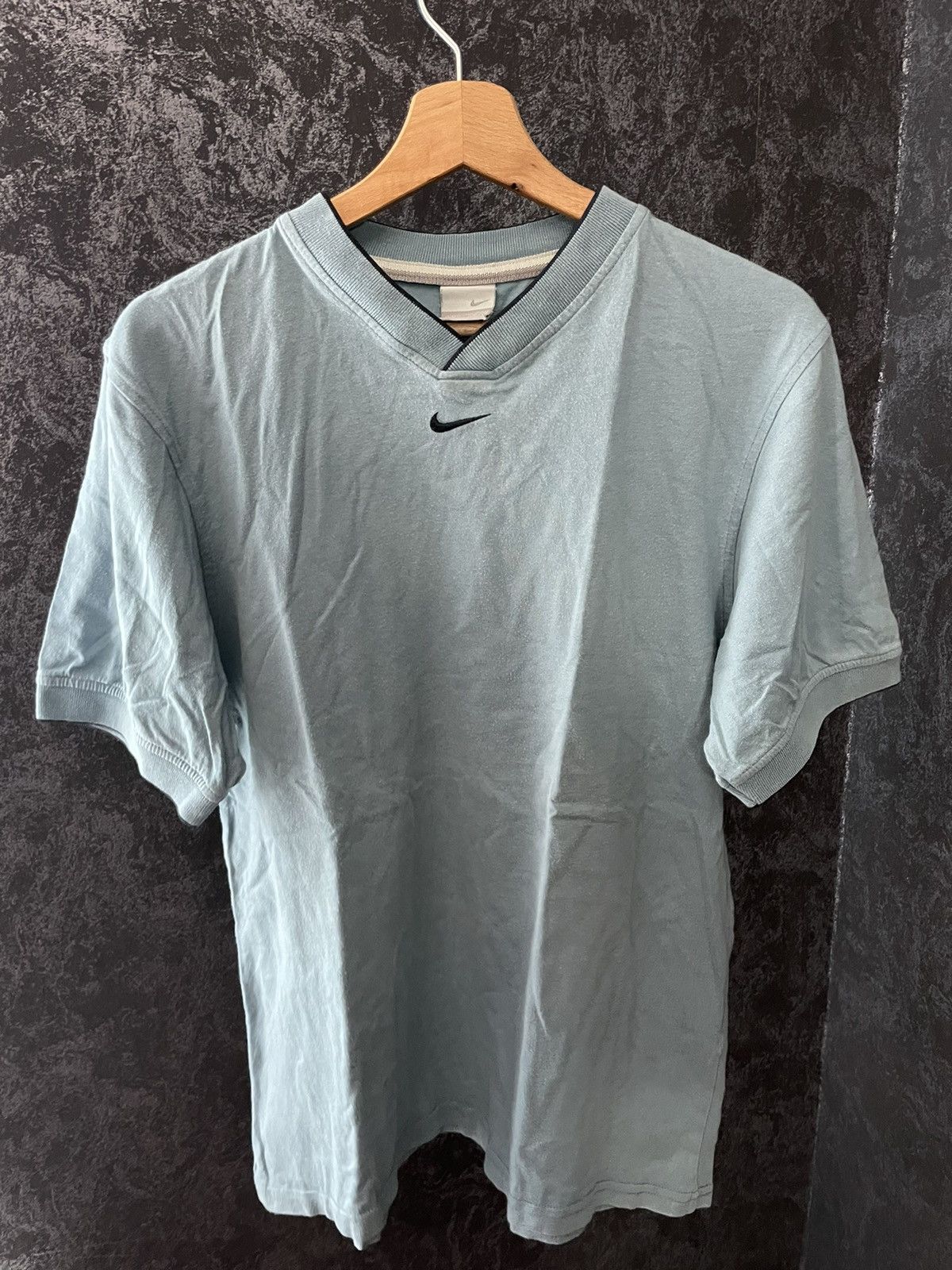 Nike × Vintage 🔥Nike vintage y2k center logo swoosh t shirt Size US M / EU 48-50 / 2 - 1 Thumbnail